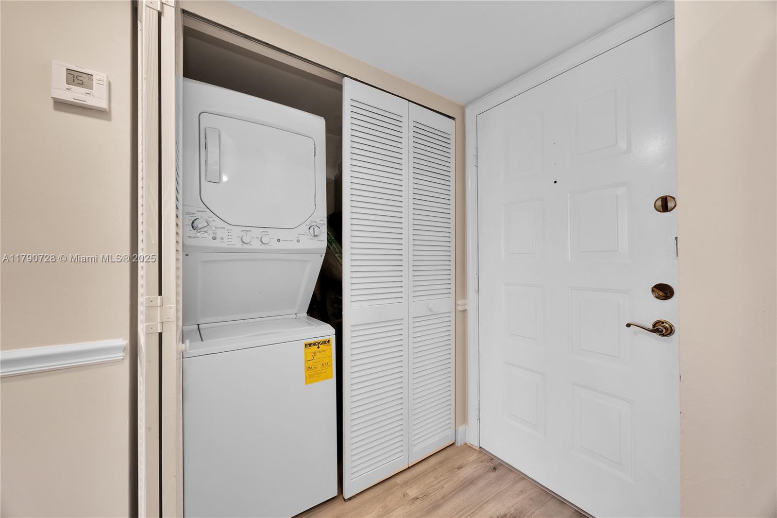 UNIVERSITY INN CONDO - Residential Lease