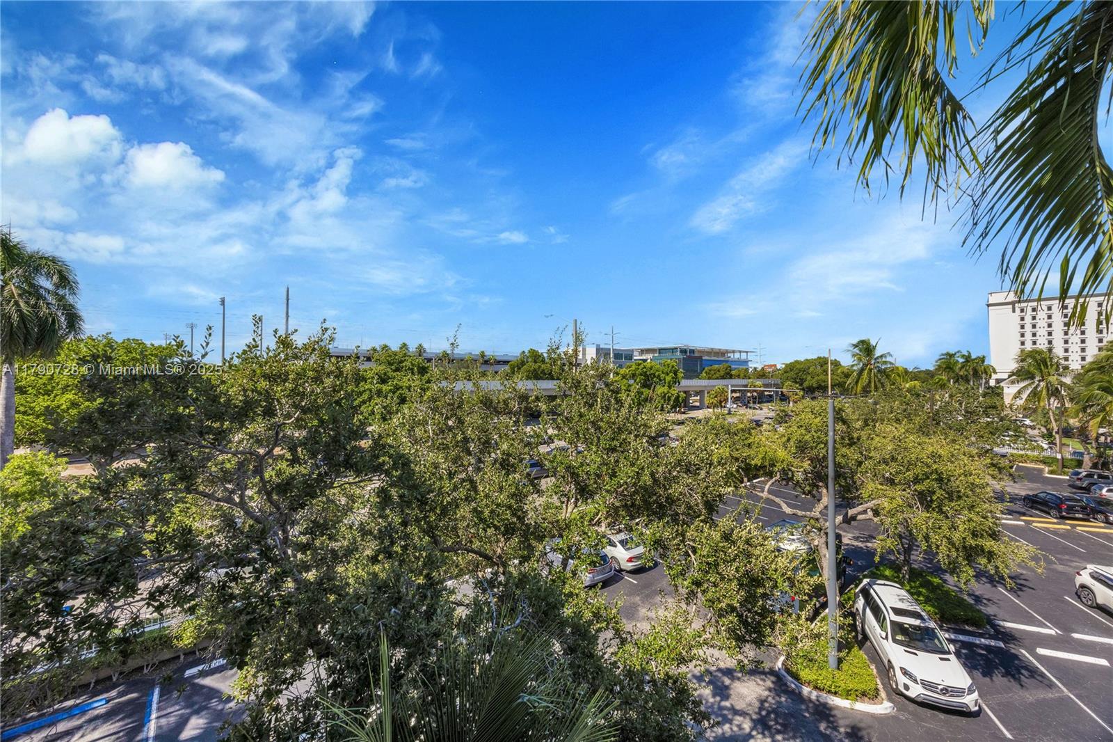 UNIVERSITY INN CONDO - Residential Lease