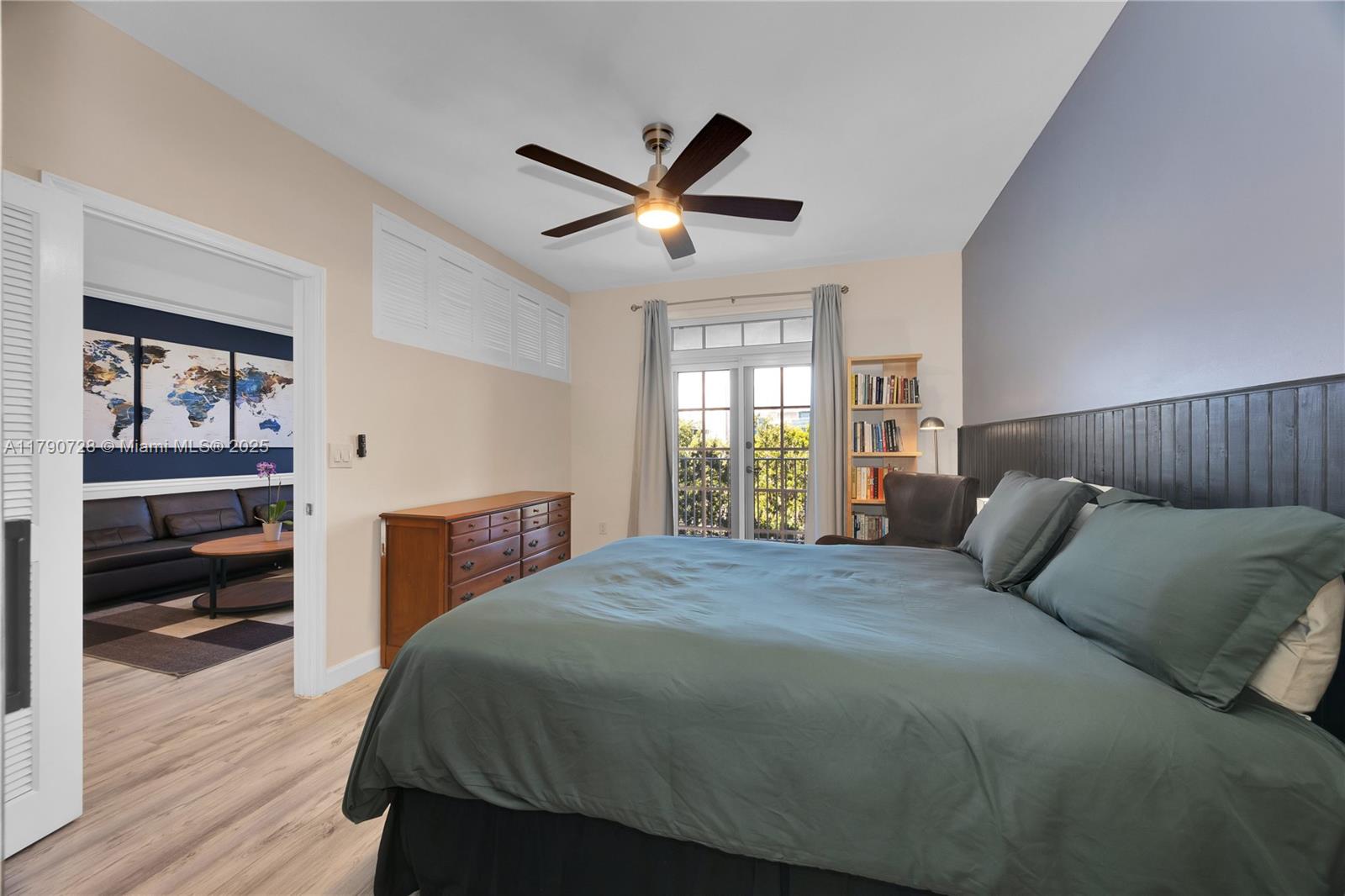 UNIVERSITY INN CONDO - Residential Lease