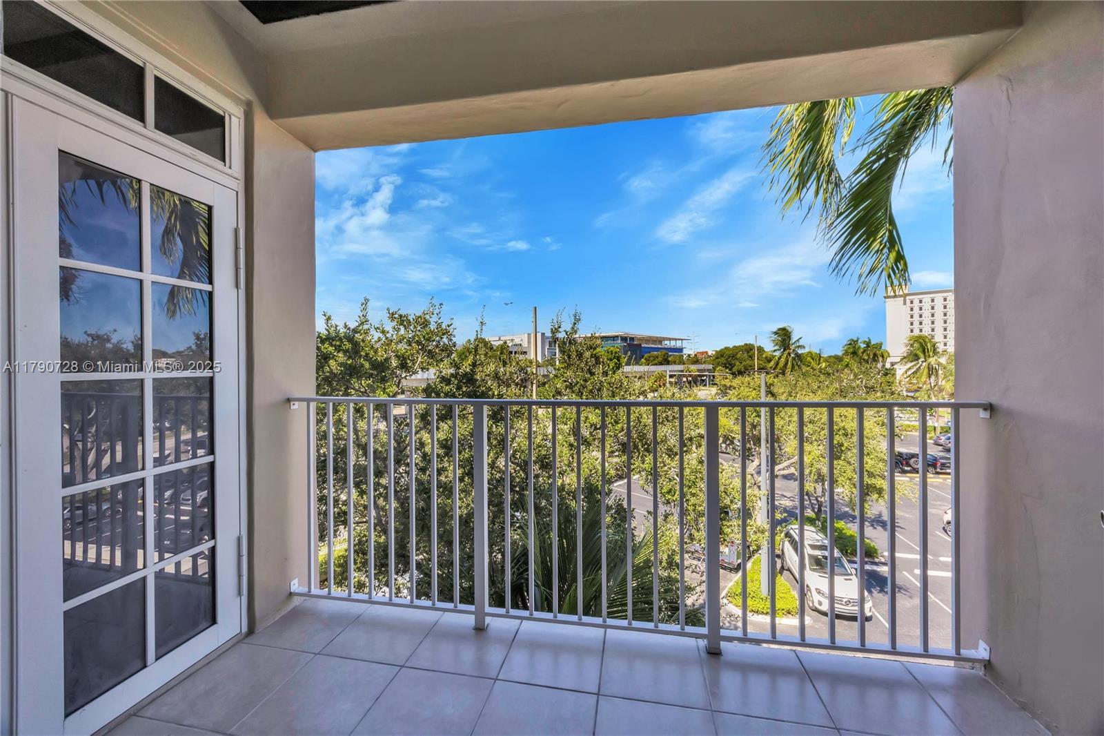 UNIVERSITY INN CONDO - Residential Lease
