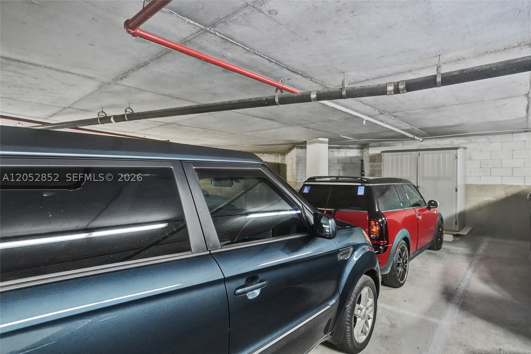 THE MERIDIAN CONDO - Residential