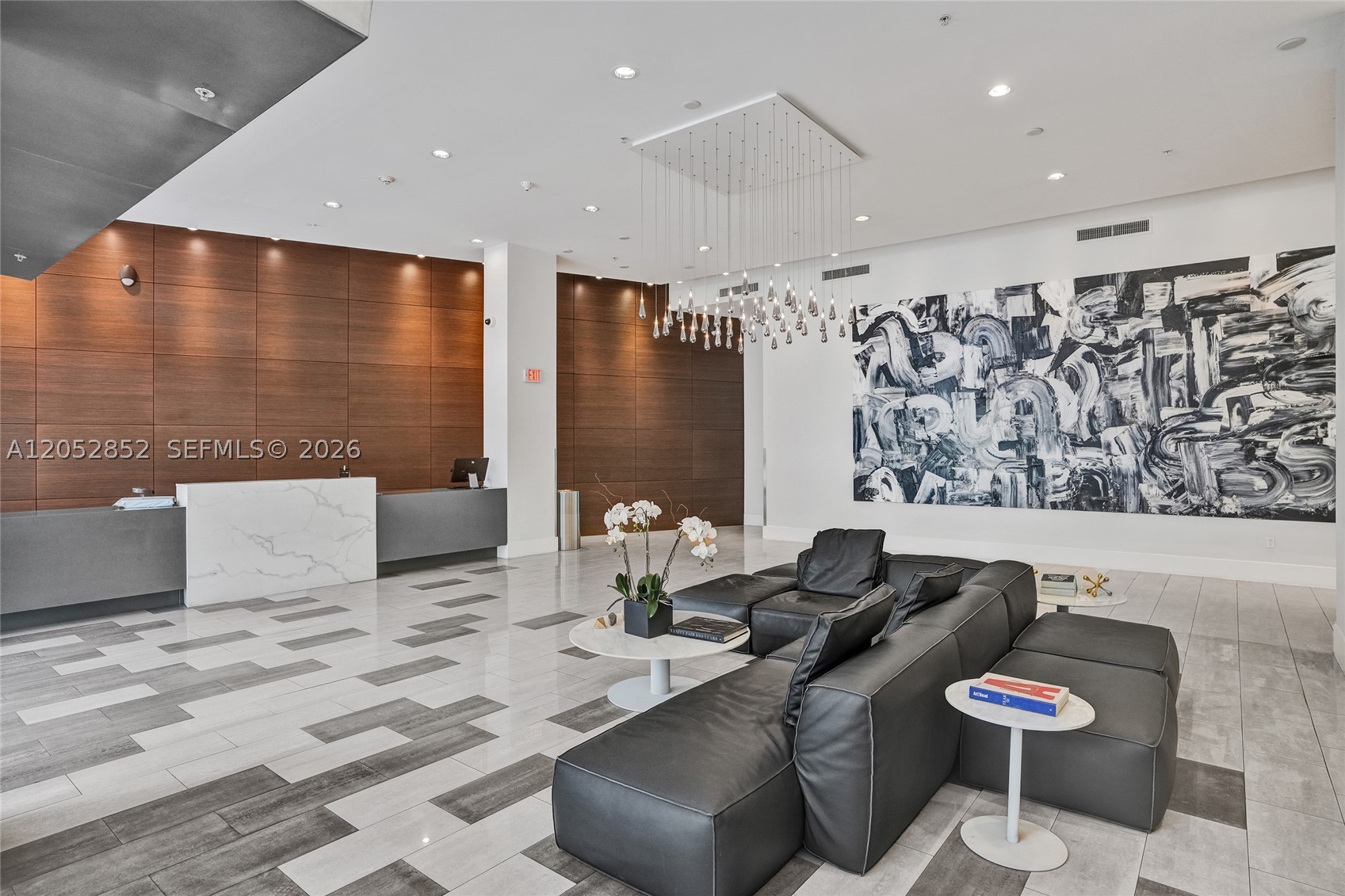 THE MERIDIAN CONDO - Residential