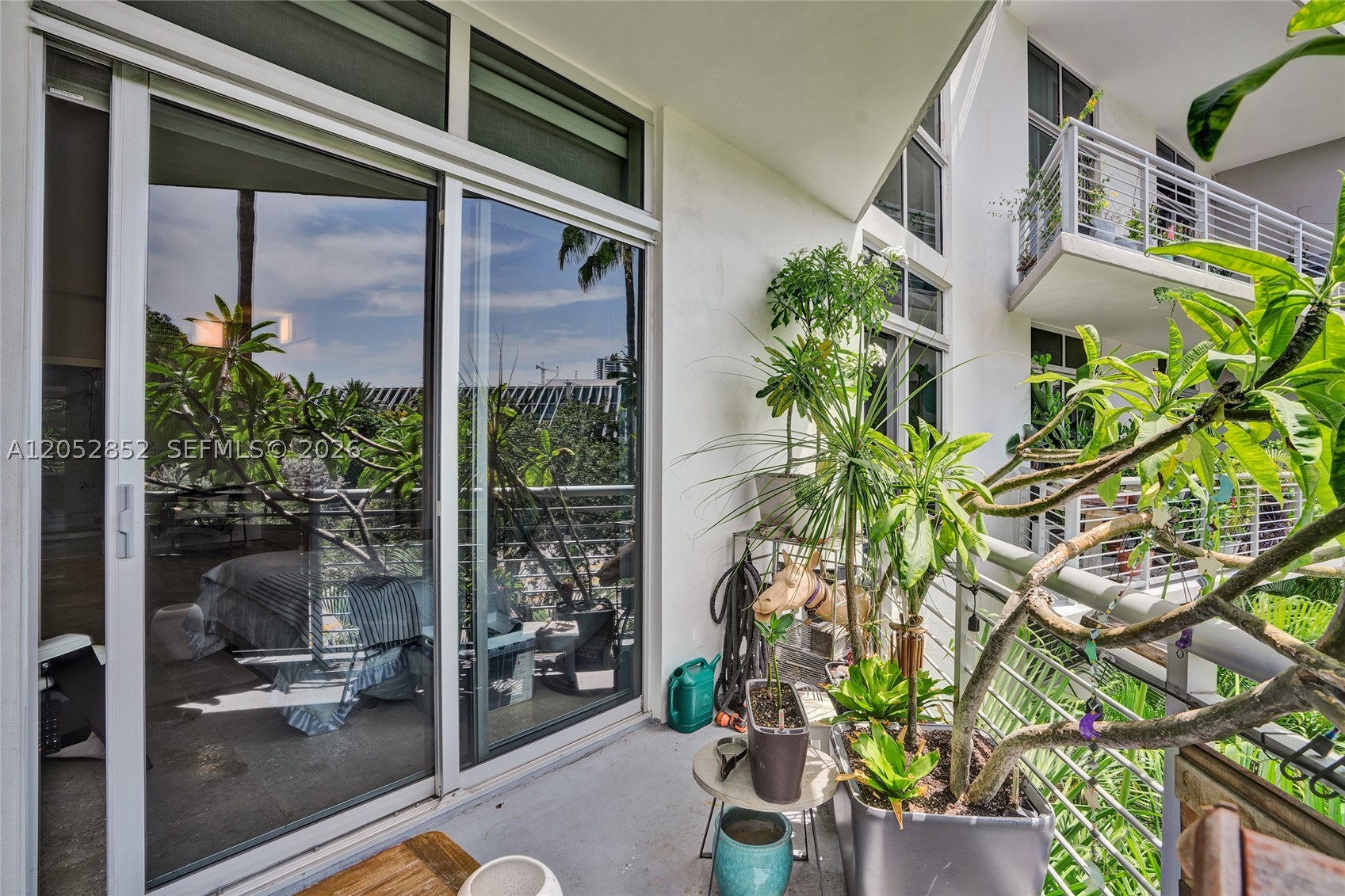 THE MERIDIAN CONDO - Residential