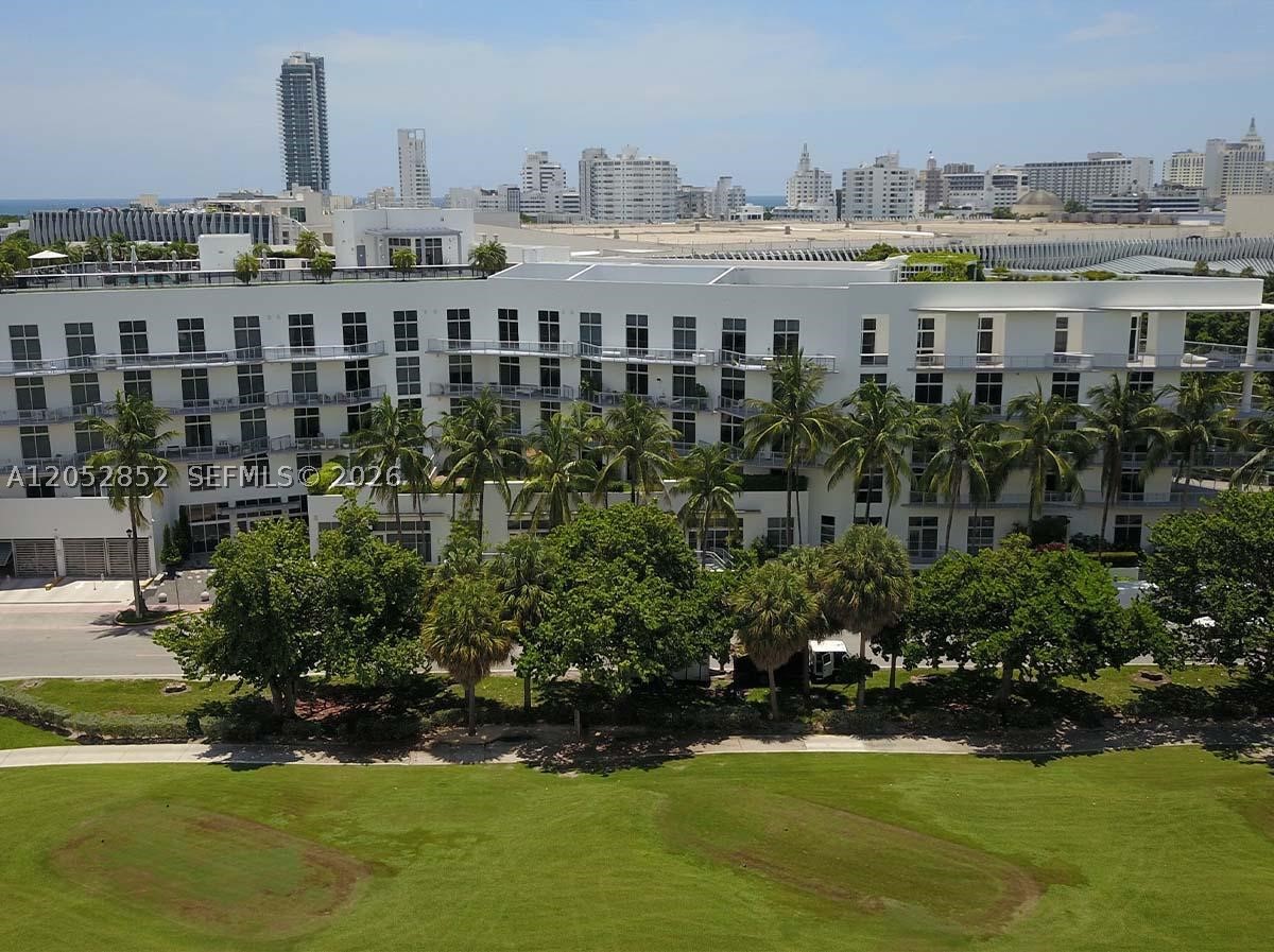 THE MERIDIAN CONDO - Residential