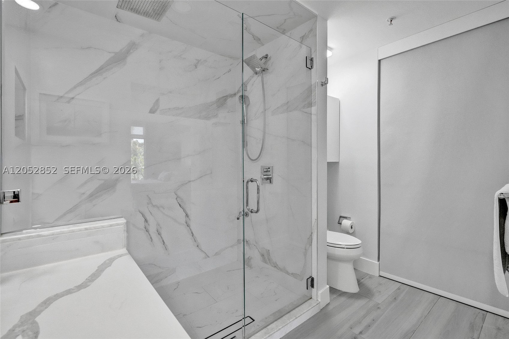 THE MERIDIAN CONDO - Residential