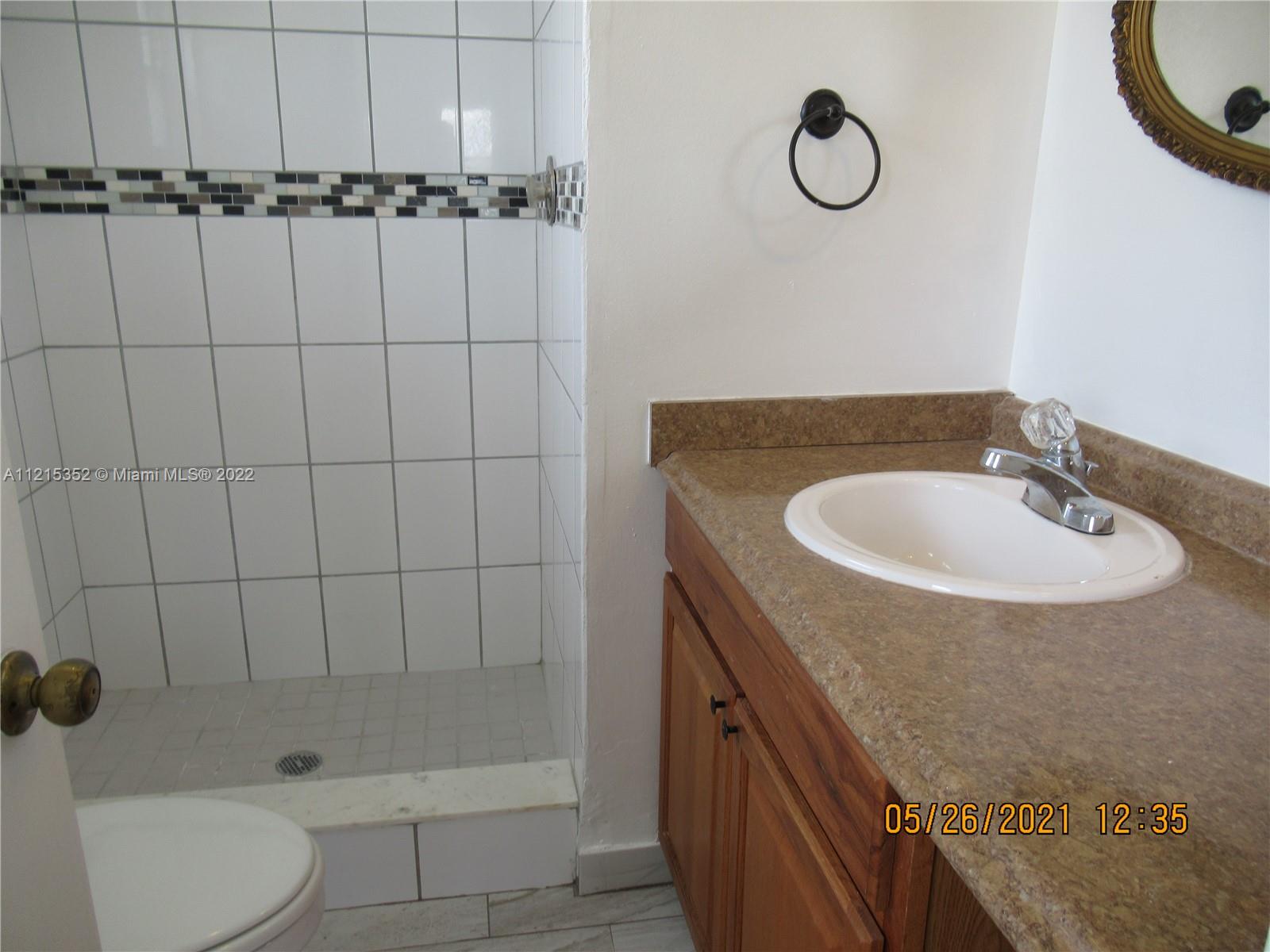 SUNRISE LAKES 36 CONDO - Residential Lease