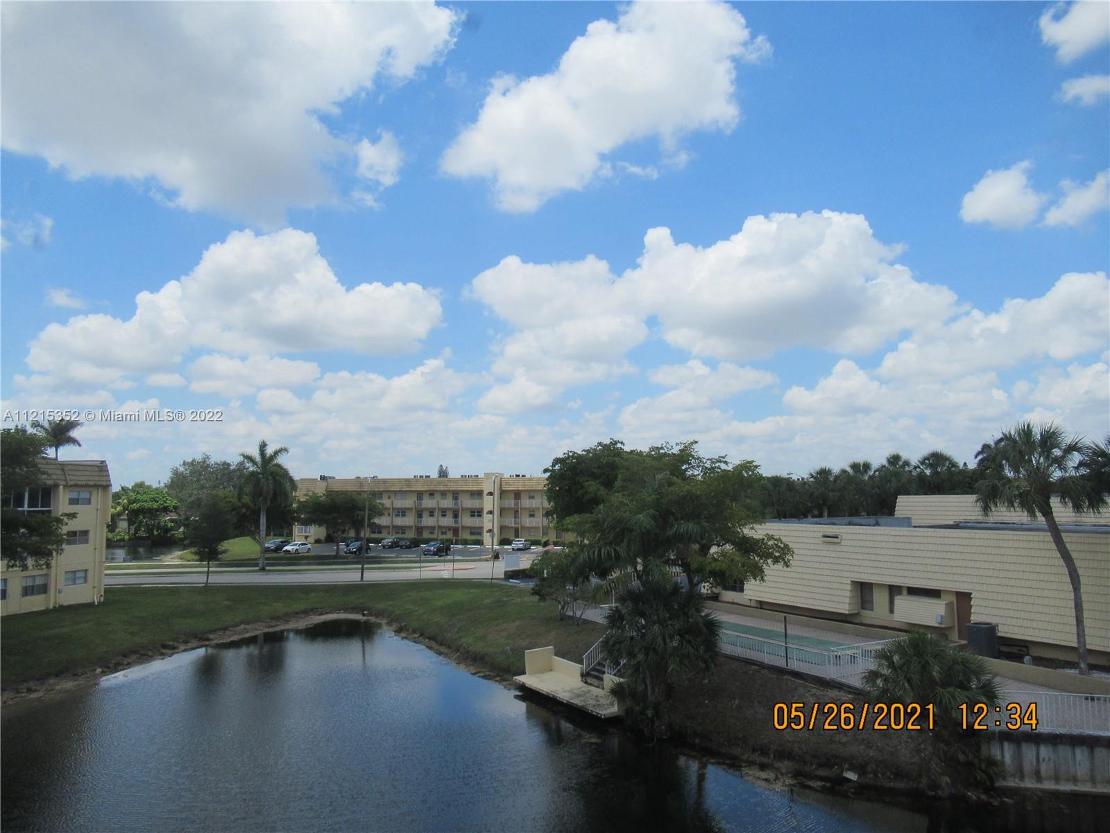SUNRISE LAKES 36 CONDO - Residential Lease