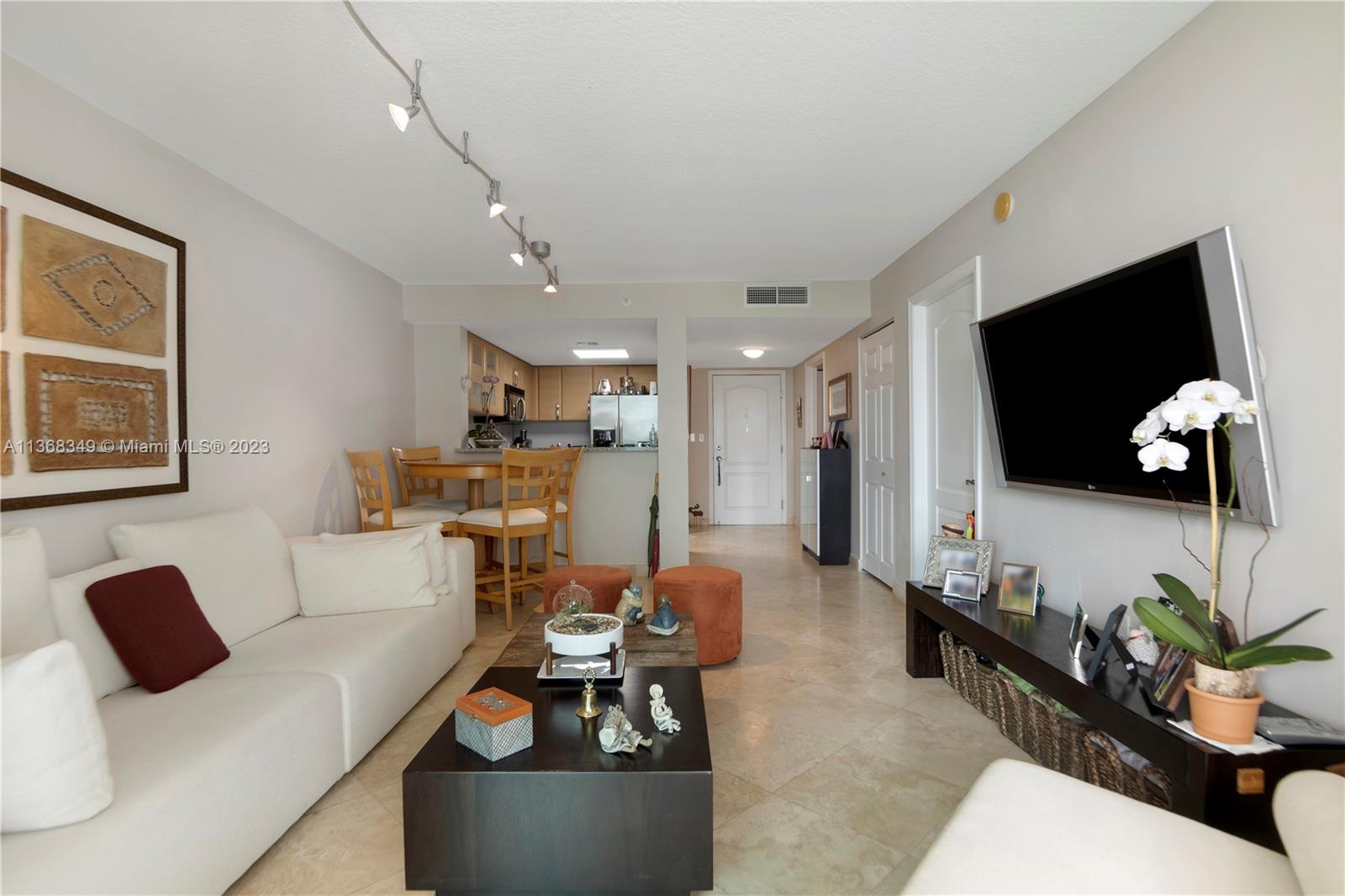 SKYLINE ON BRICKELL CONDO - Residential
