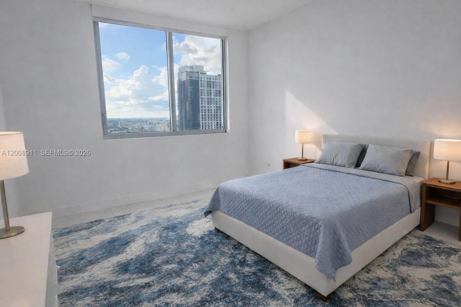 MINT CONDO - Residential