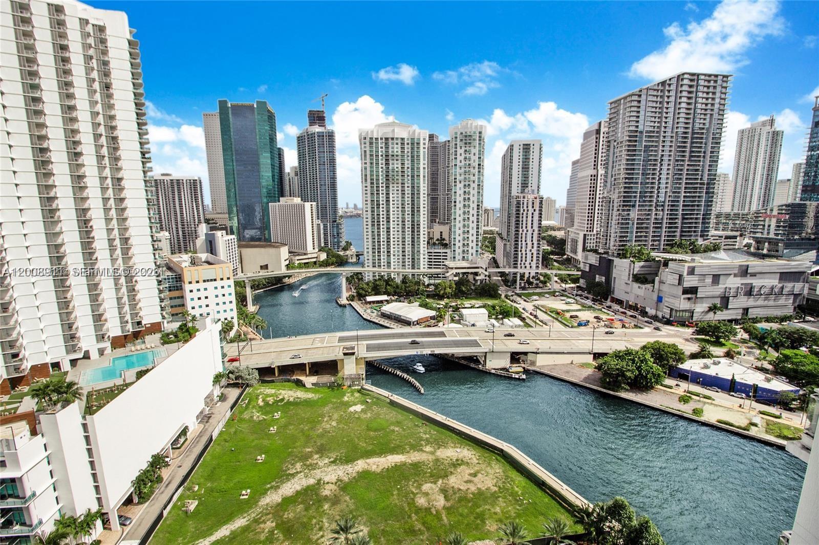 MINT CONDO - Residential
