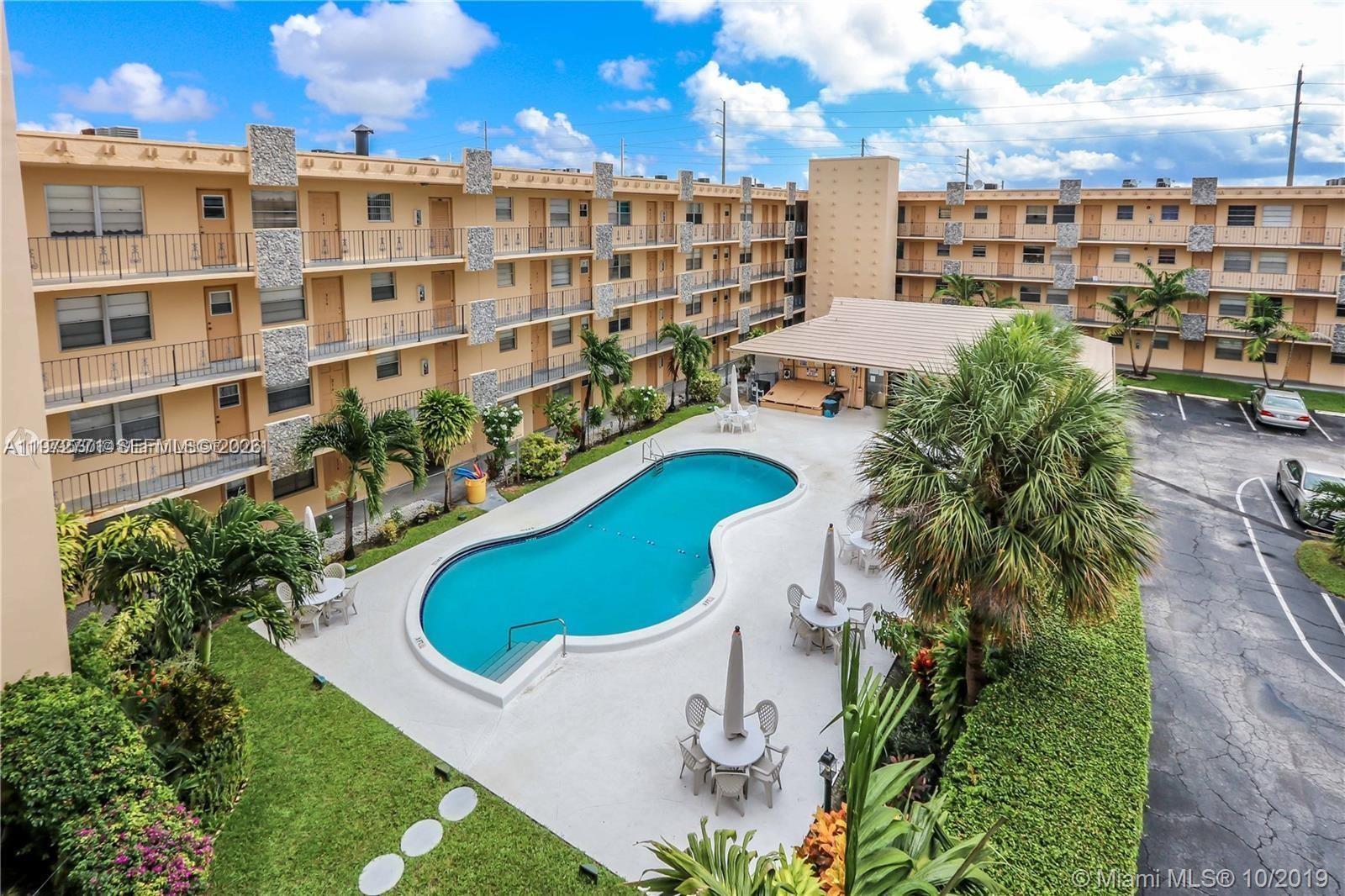 WARRENTON HOUSE CONDO - Residential