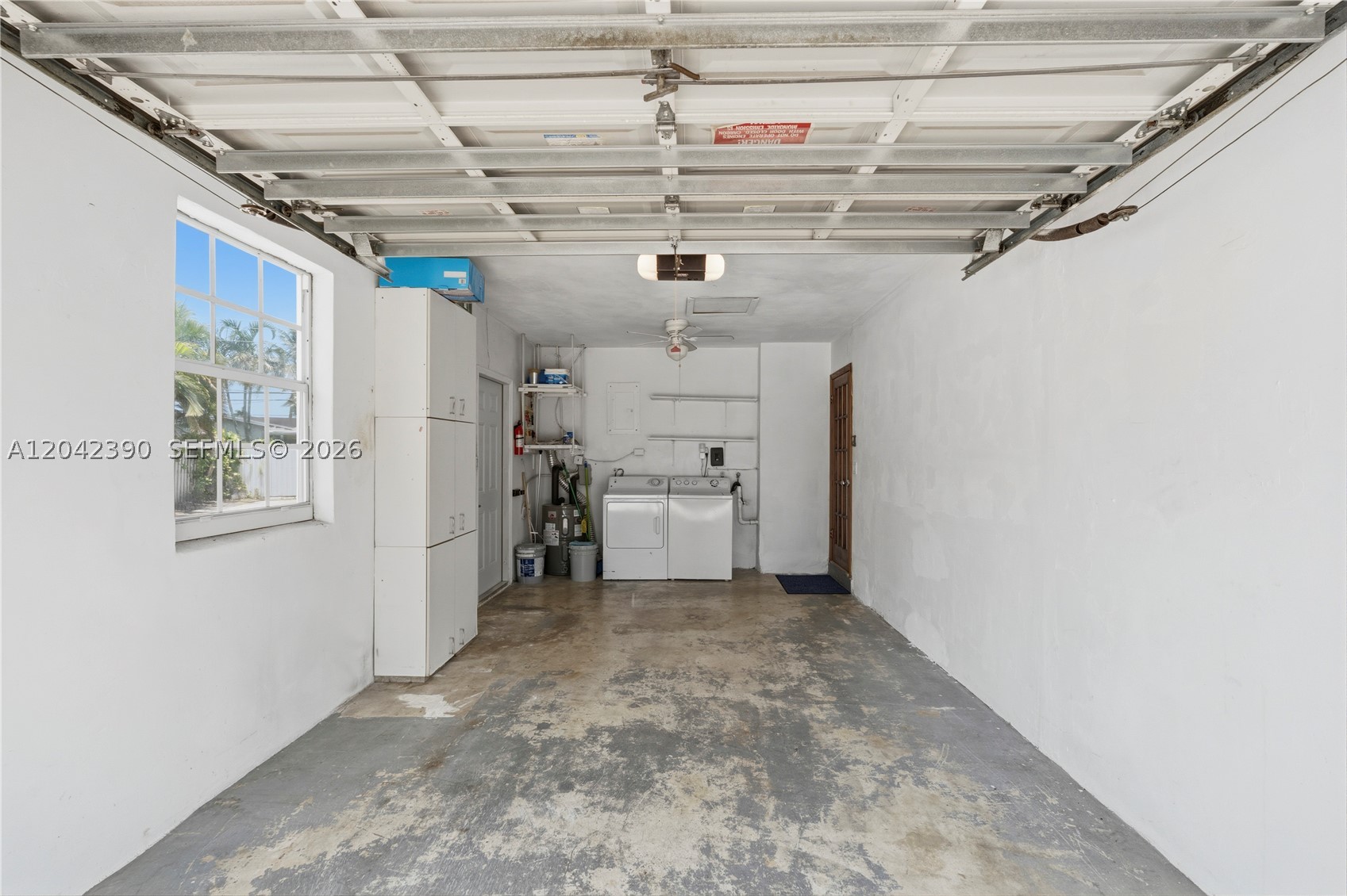 PALM SPRINGS LAKES 2ND AD - Residential