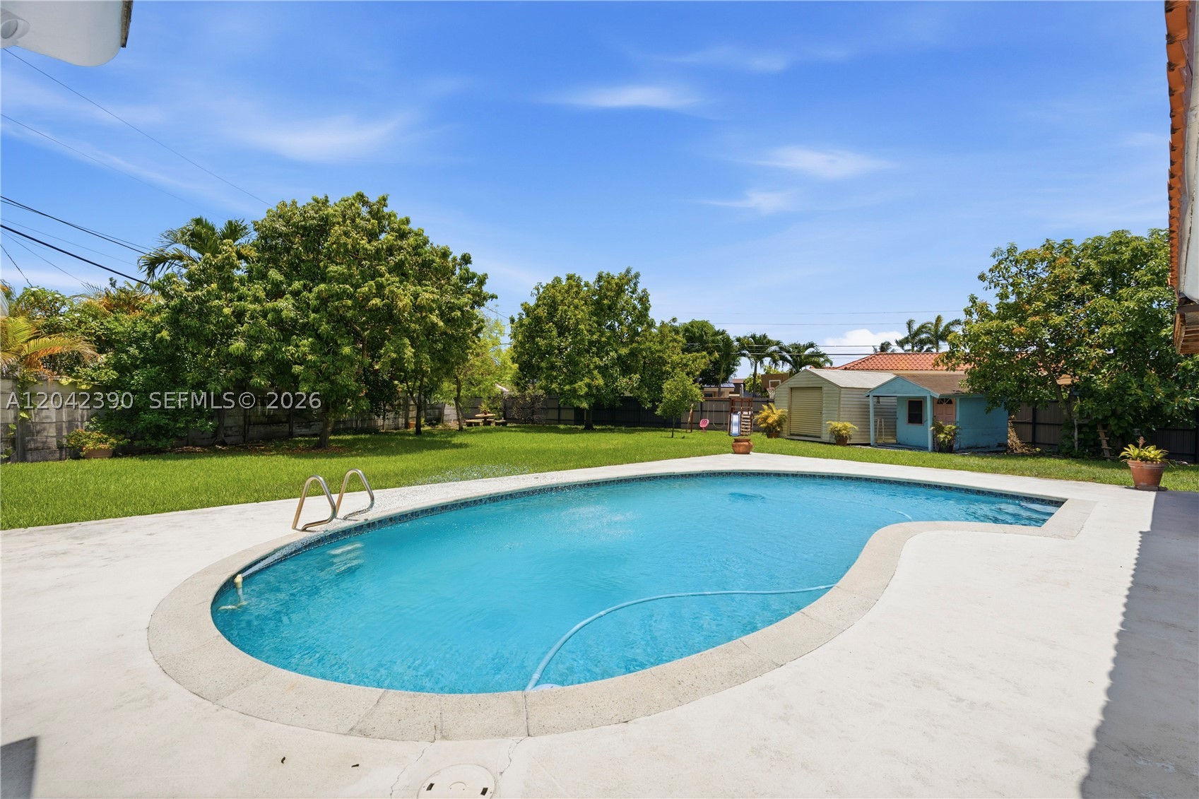 PALM SPRINGS LAKES 2ND AD - Residential