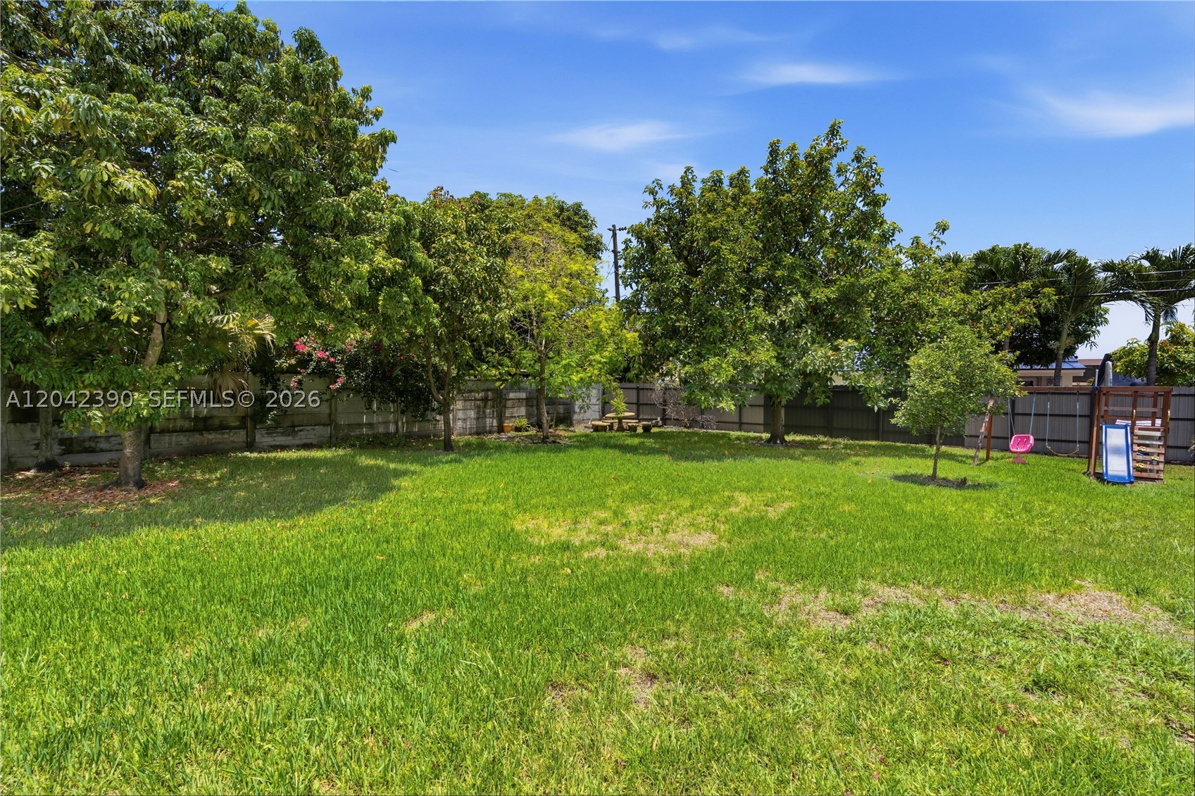 PALM SPRINGS LAKES 2ND AD - Residential