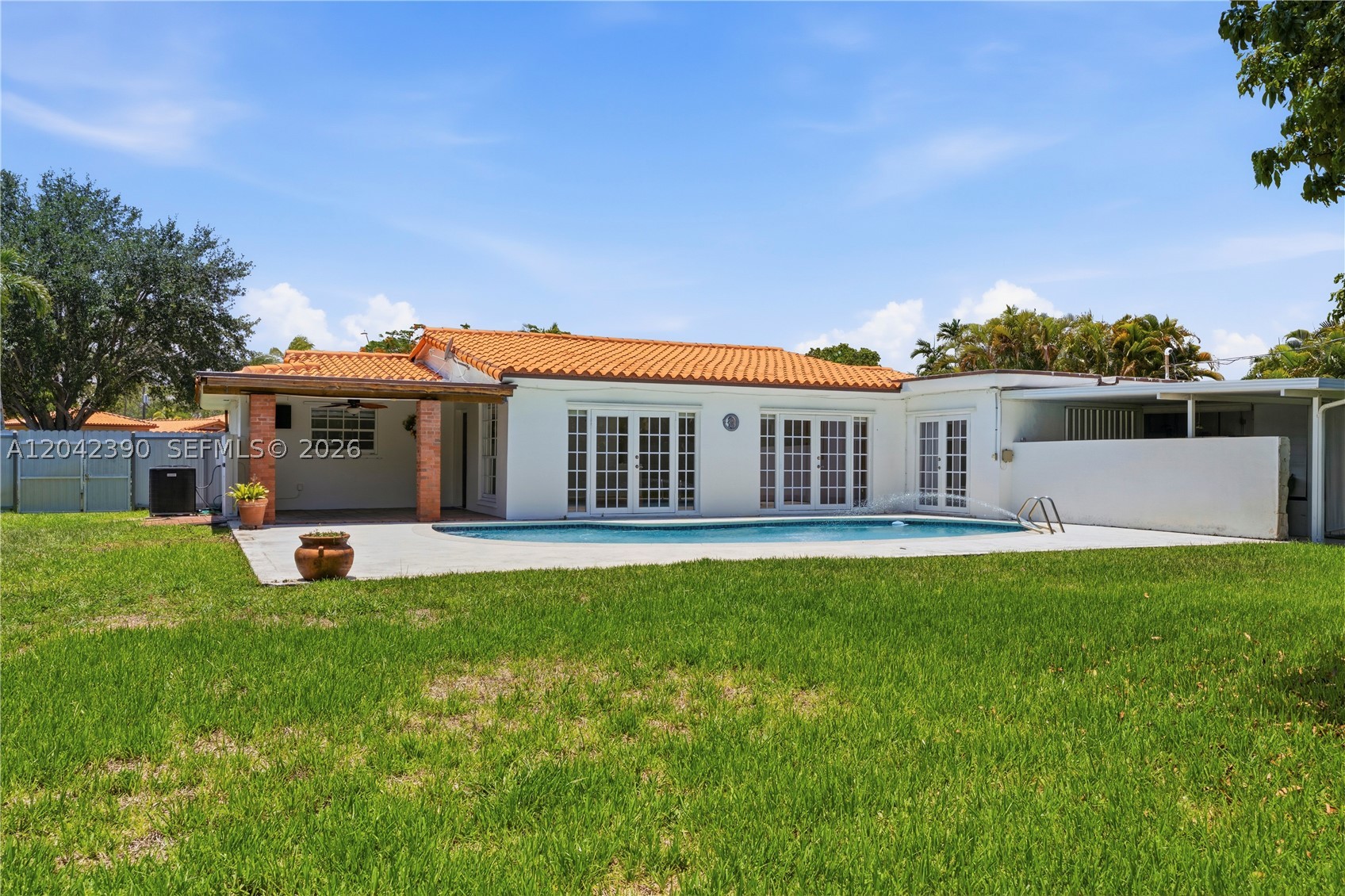 PALM SPRINGS LAKES 2ND AD - Residential