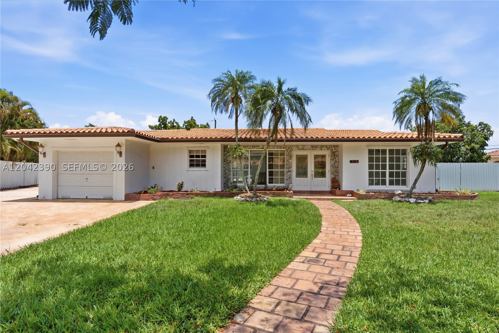PALM SPRINGS LAKES 2ND AD - Residential