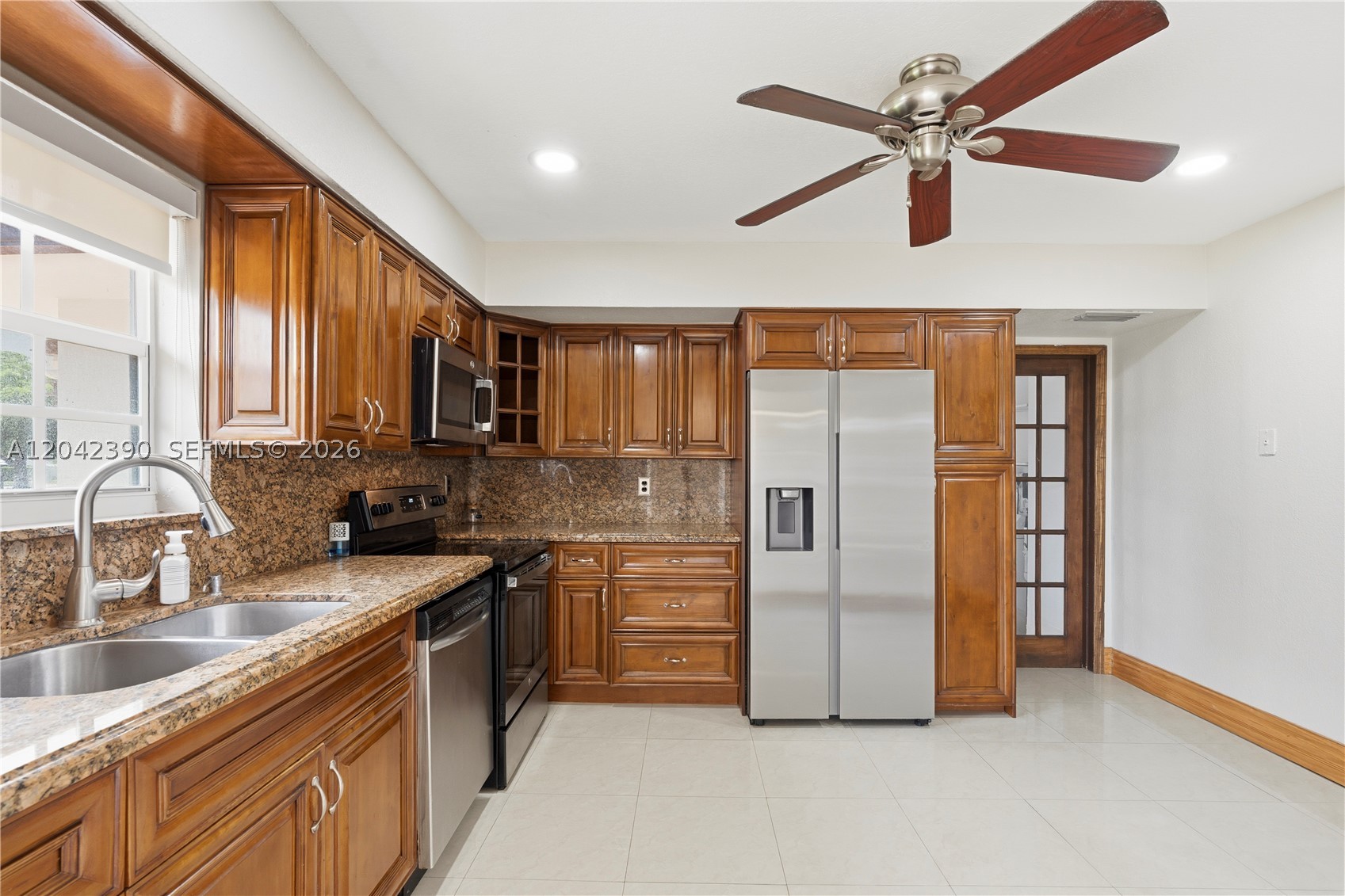 PALM SPRINGS LAKES 2ND AD - Residential