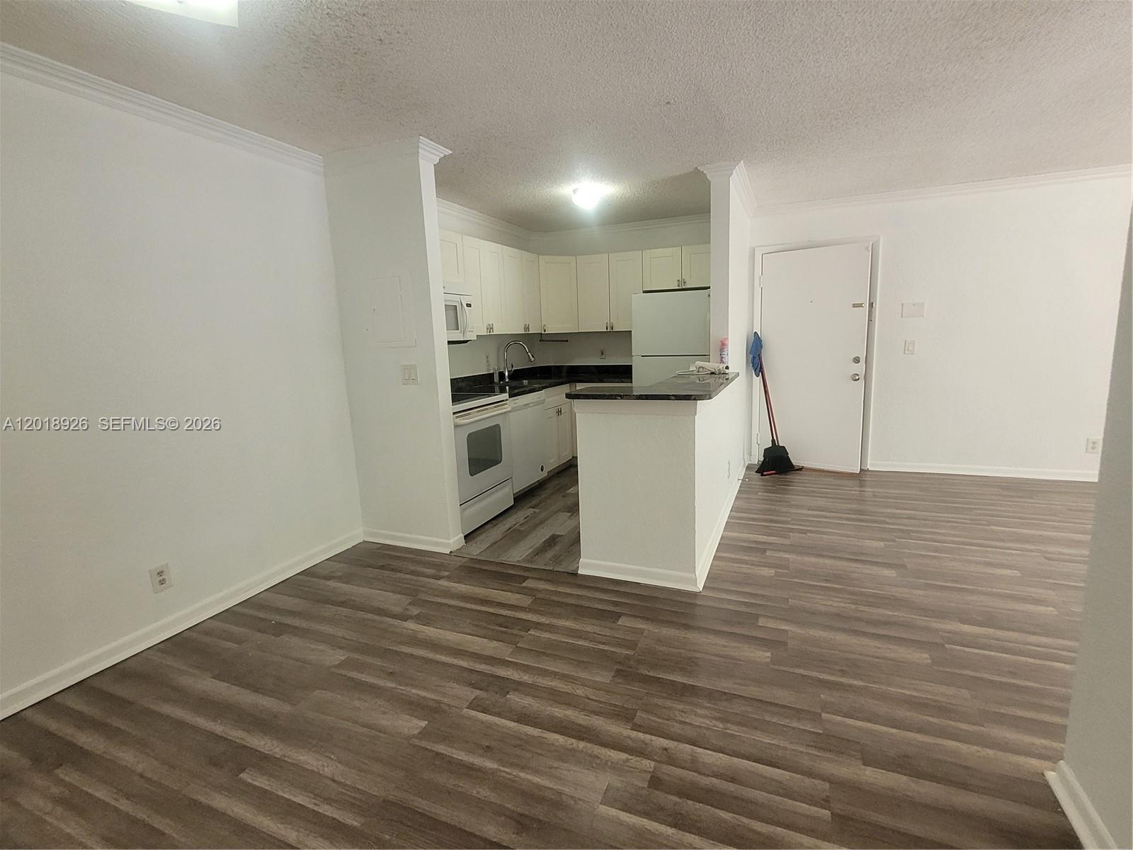 LAKES OF JACARANDA CONDO - Residential