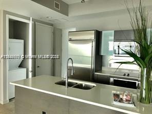 500 BRICKELL WEST CONDO - Residential Lease