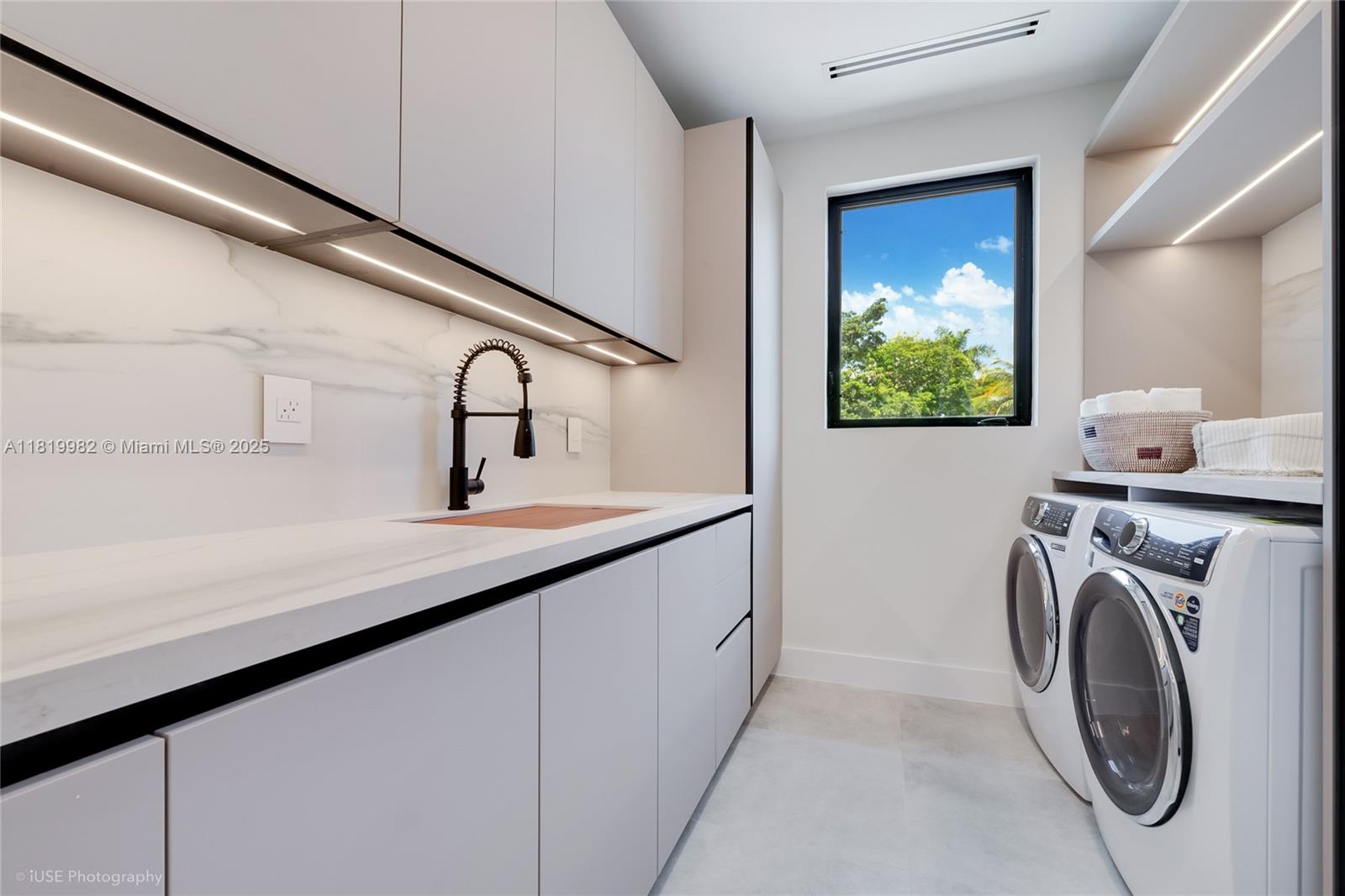 AMD PL OF BONITA PARK - Residential
