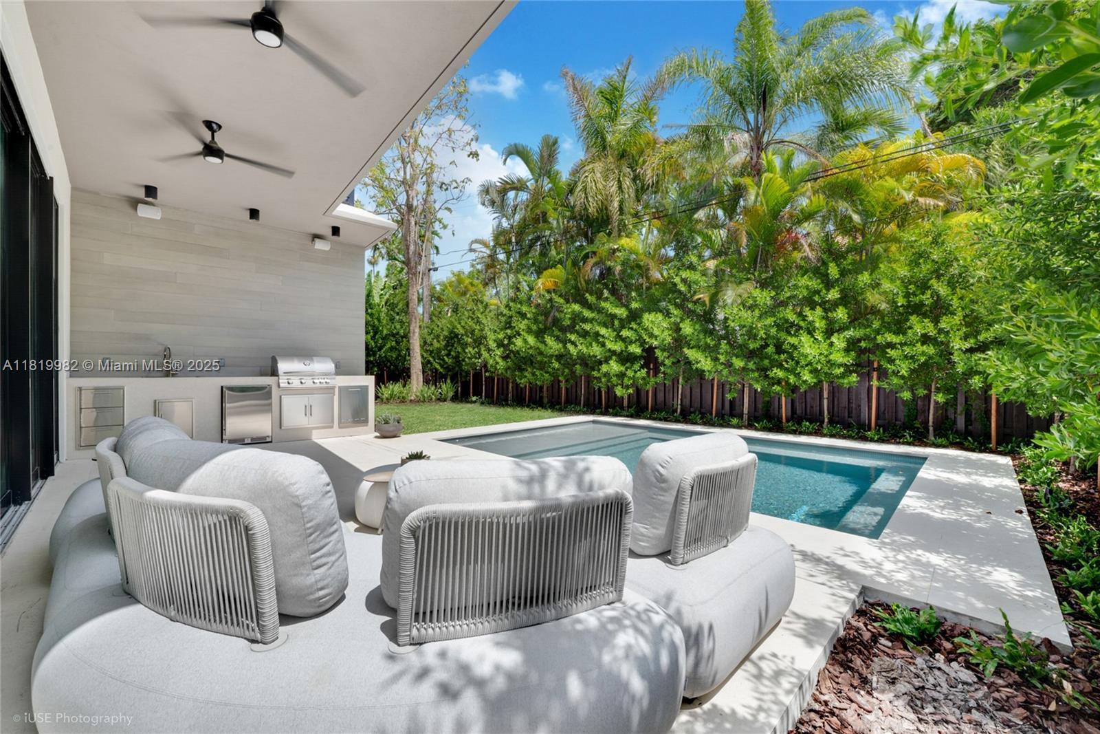AMD PL OF BONITA PARK - Residential