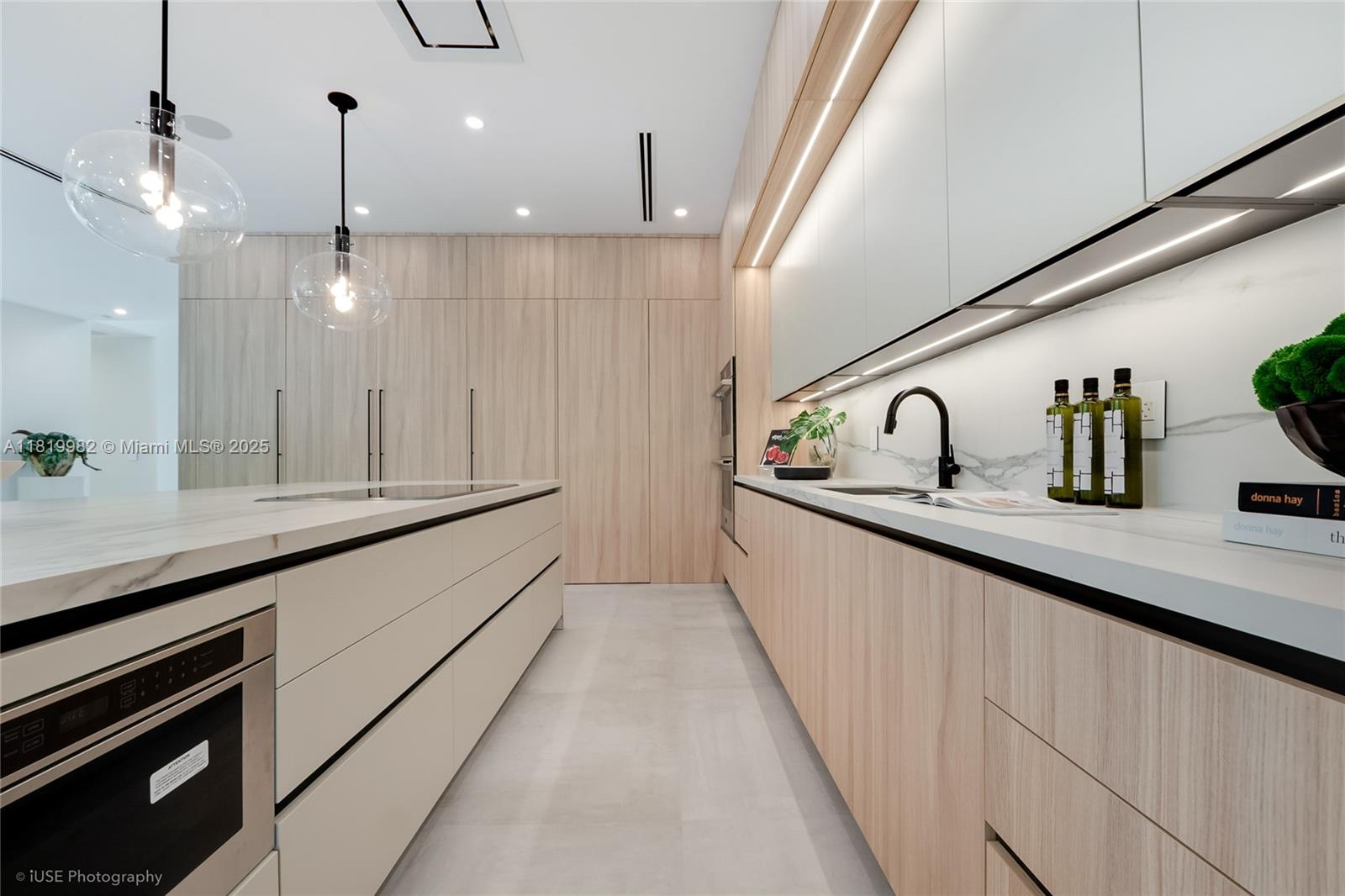 AMD PL OF BONITA PARK - Residential