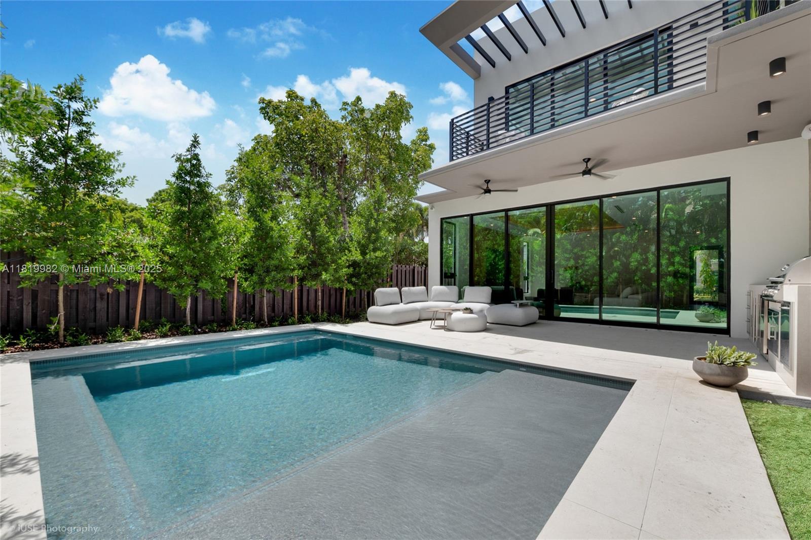 AMD PL OF BONITA PARK - Residential