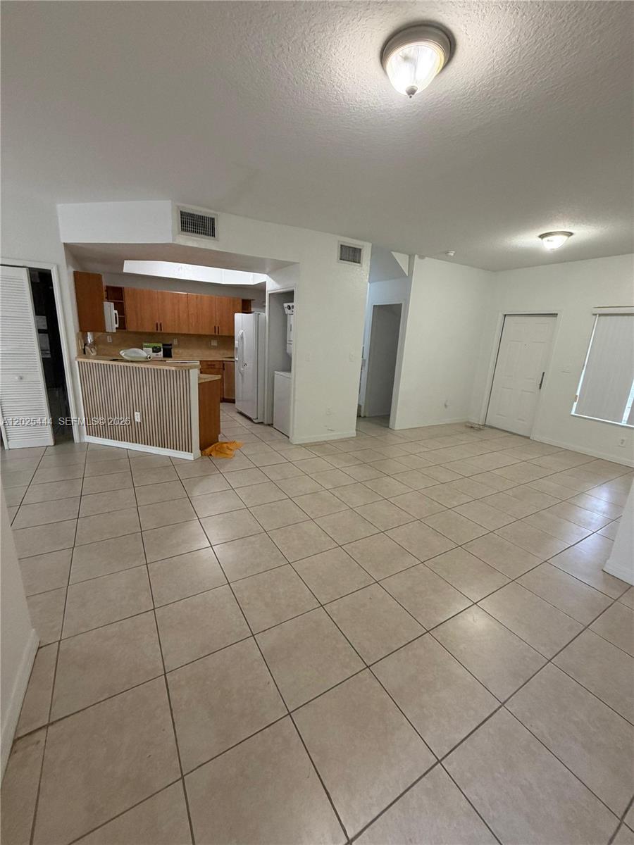 ABEL HOMES AT KEYS WINDS - Residential Lease