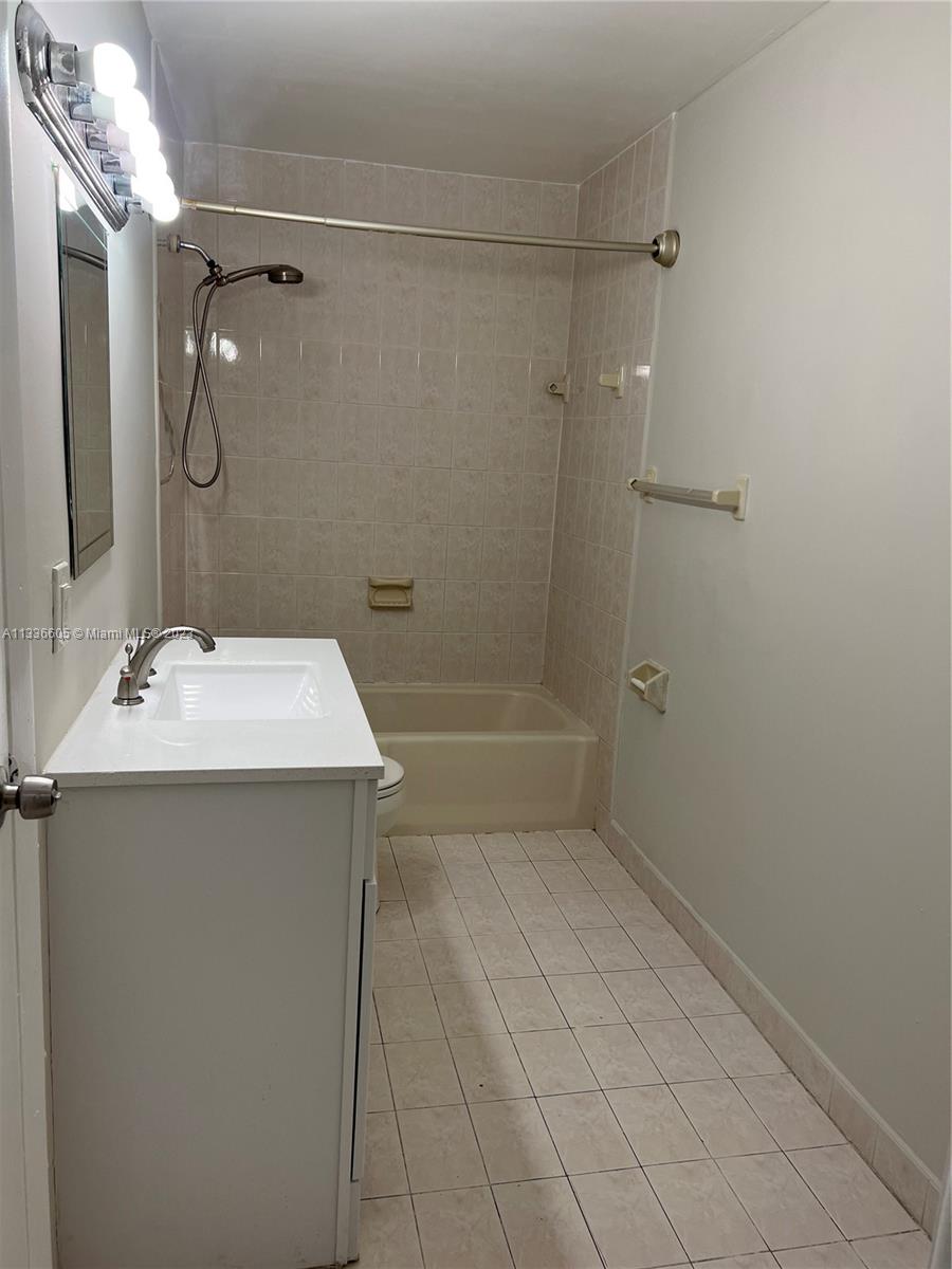 ALCA CONDO - Residential