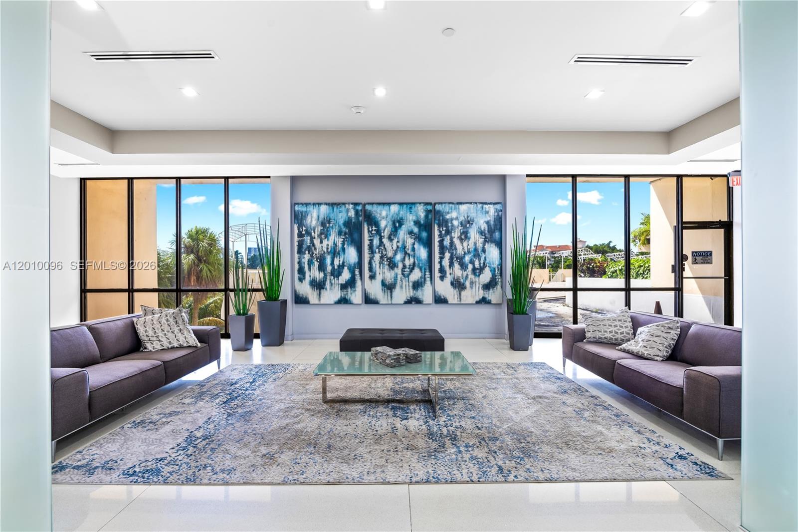 CORONADO CONDO- TOWER II - Residential