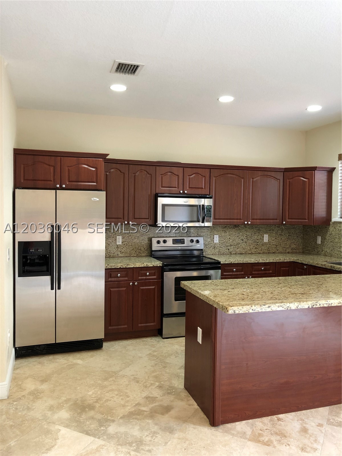 GIFFORD LANE VILLAS CONDO - Residential Lease