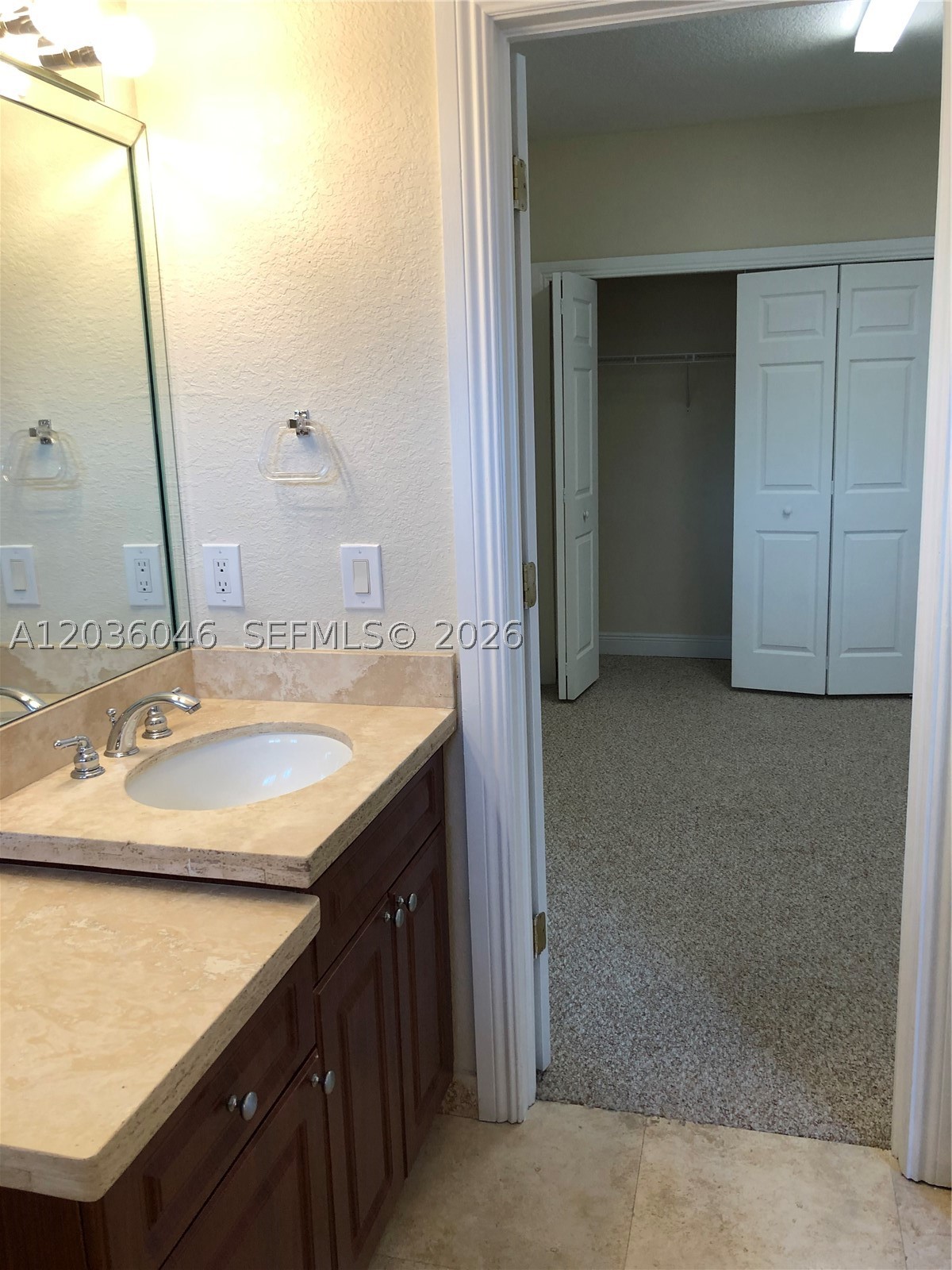 GIFFORD LANE VILLAS CONDO - Residential Lease