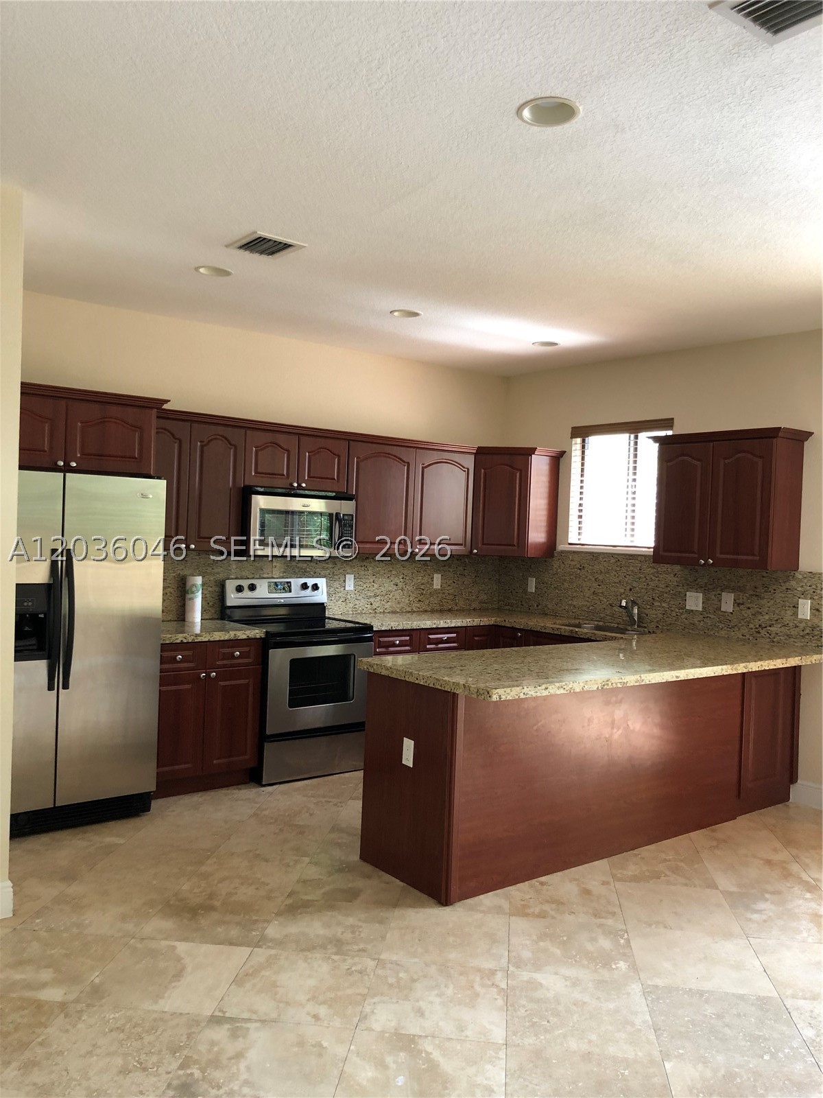 GIFFORD LANE VILLAS CONDO - Residential Lease
