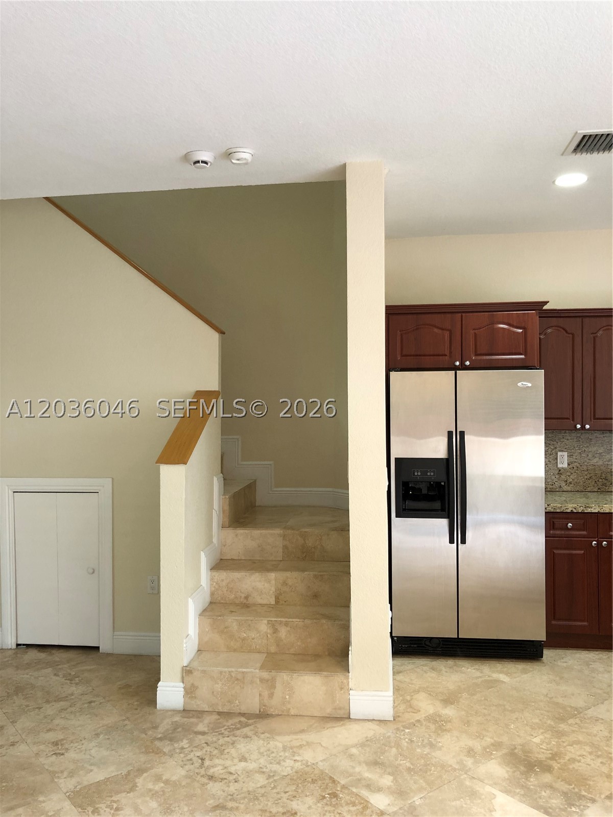 GIFFORD LANE VILLAS CONDO - Residential Lease