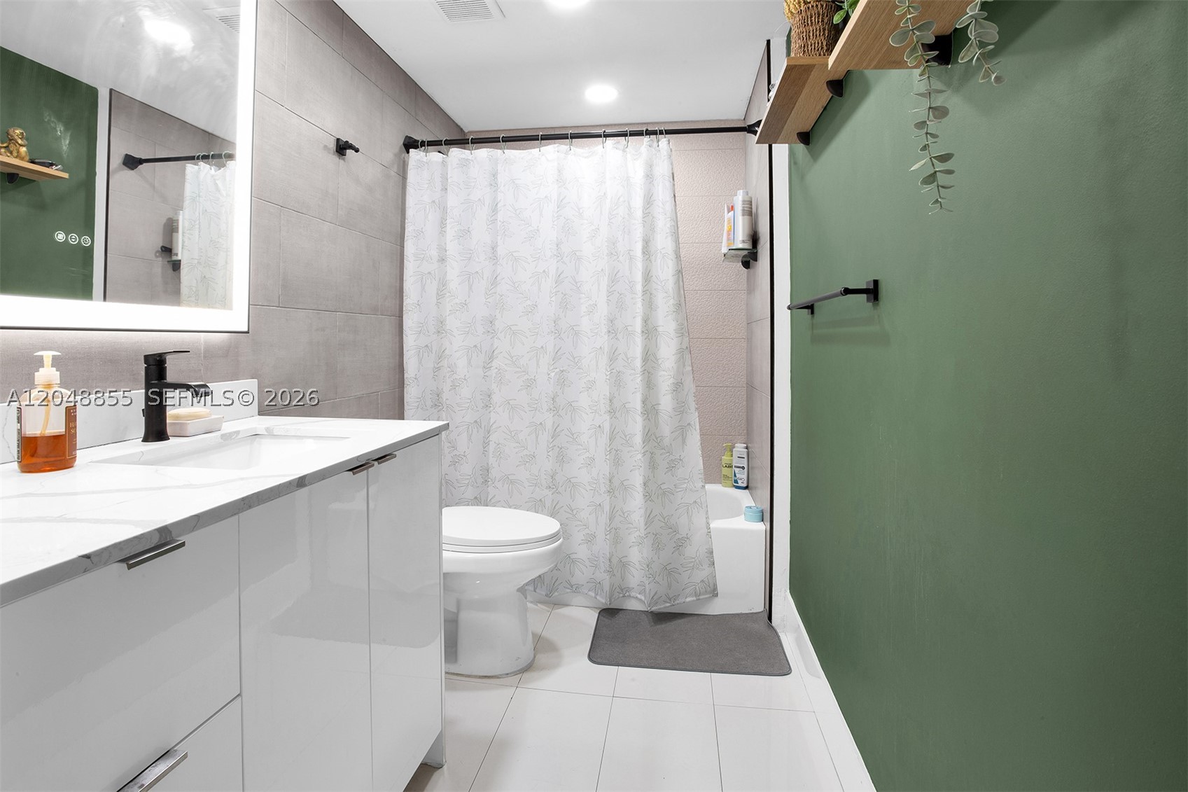 BLUE LAGOON CONDO - Residential