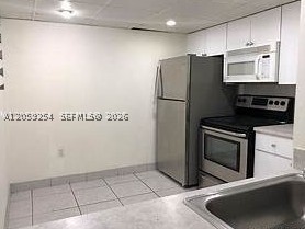 VENETIA CONDO - Residential