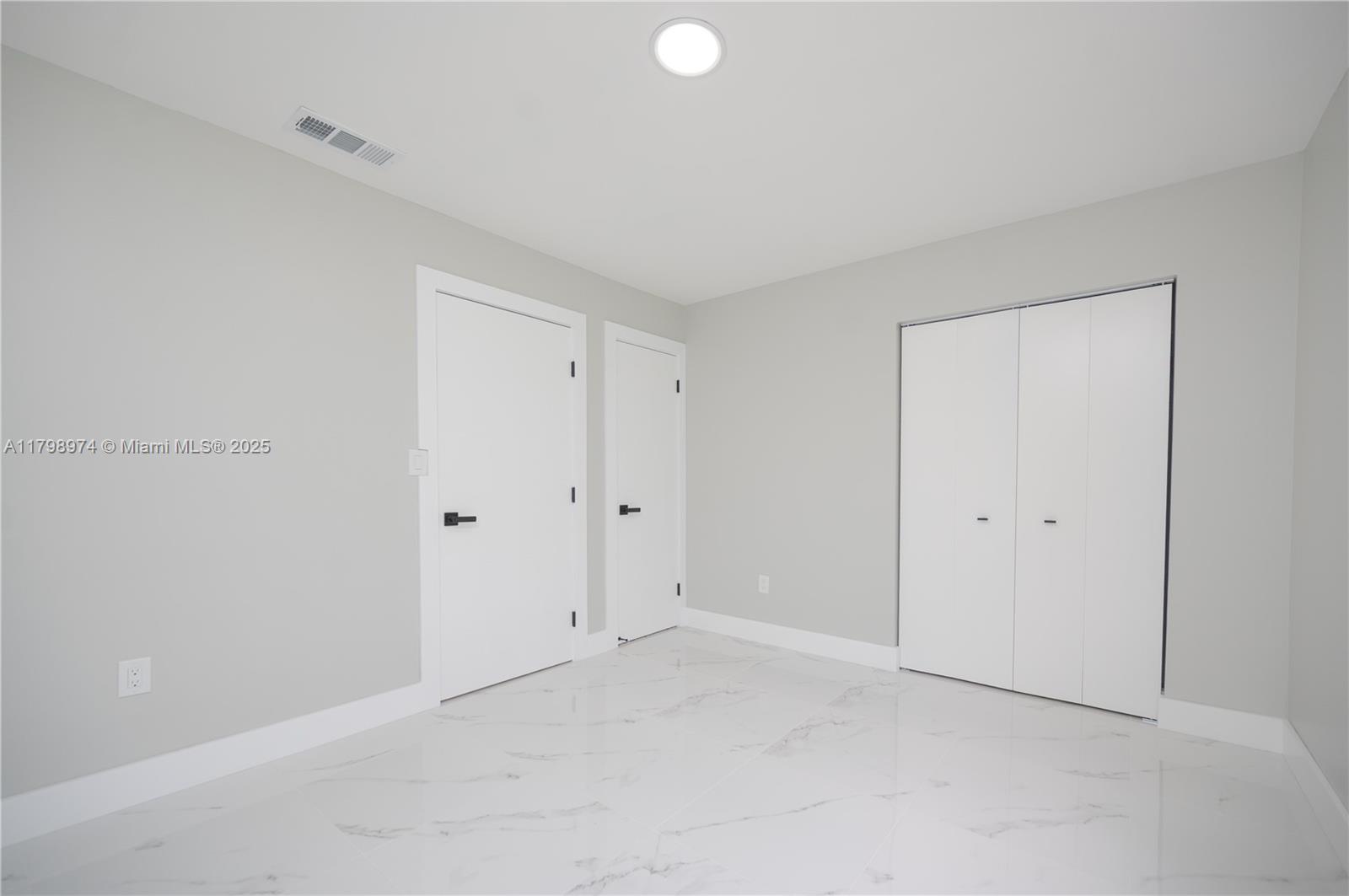 EL BATEY CONDO - Residential