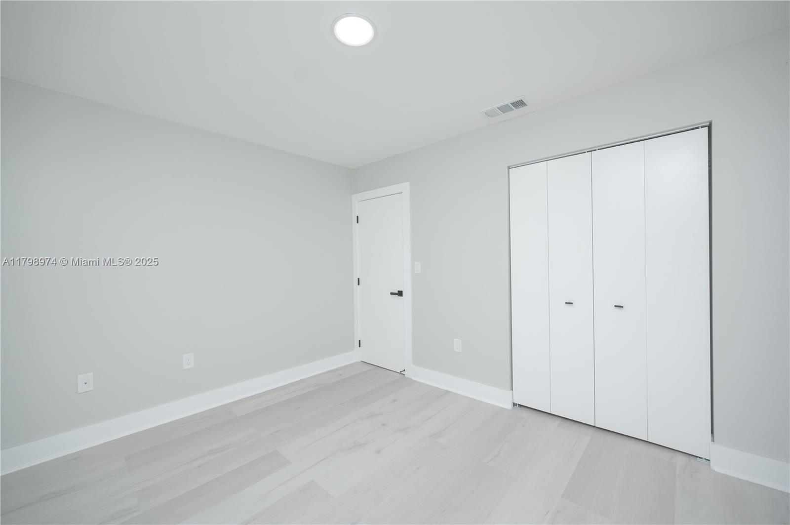 EL BATEY CONDO - Residential