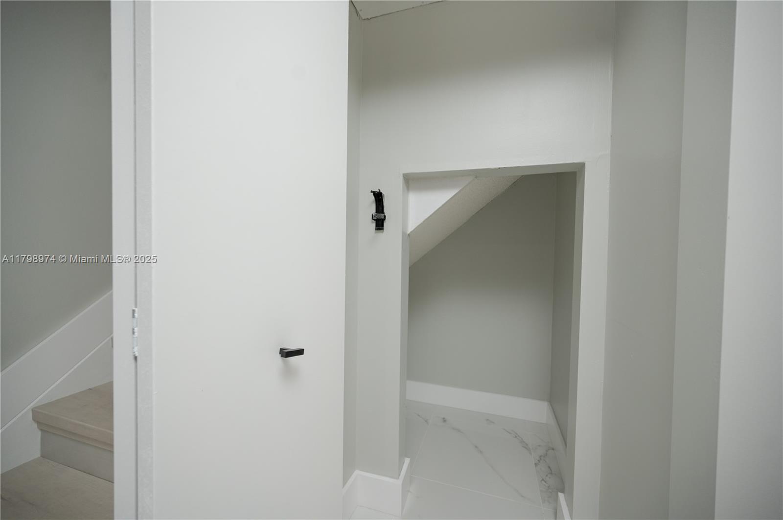 EL BATEY CONDO - Residential