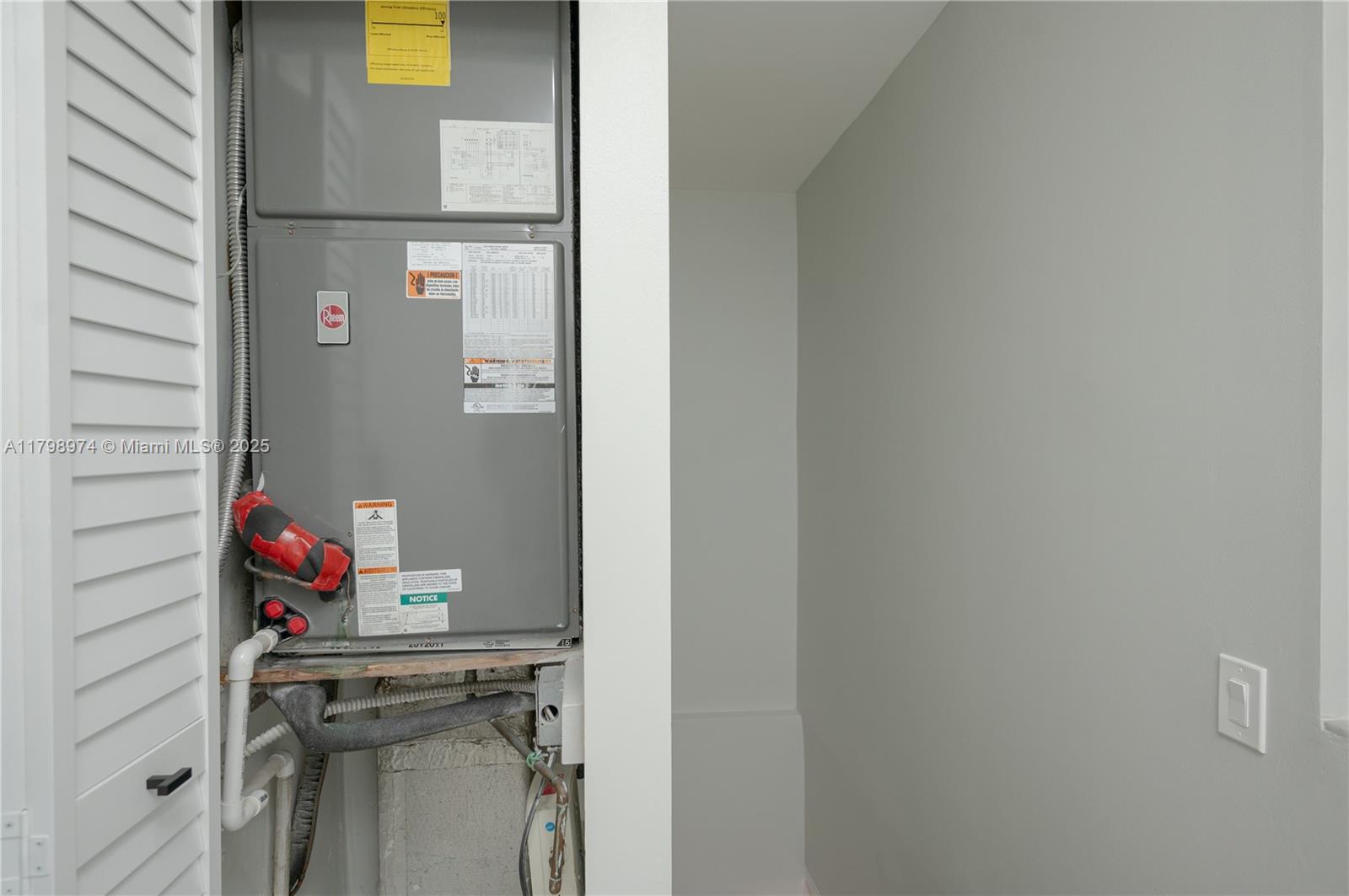 EL BATEY CONDO - Residential