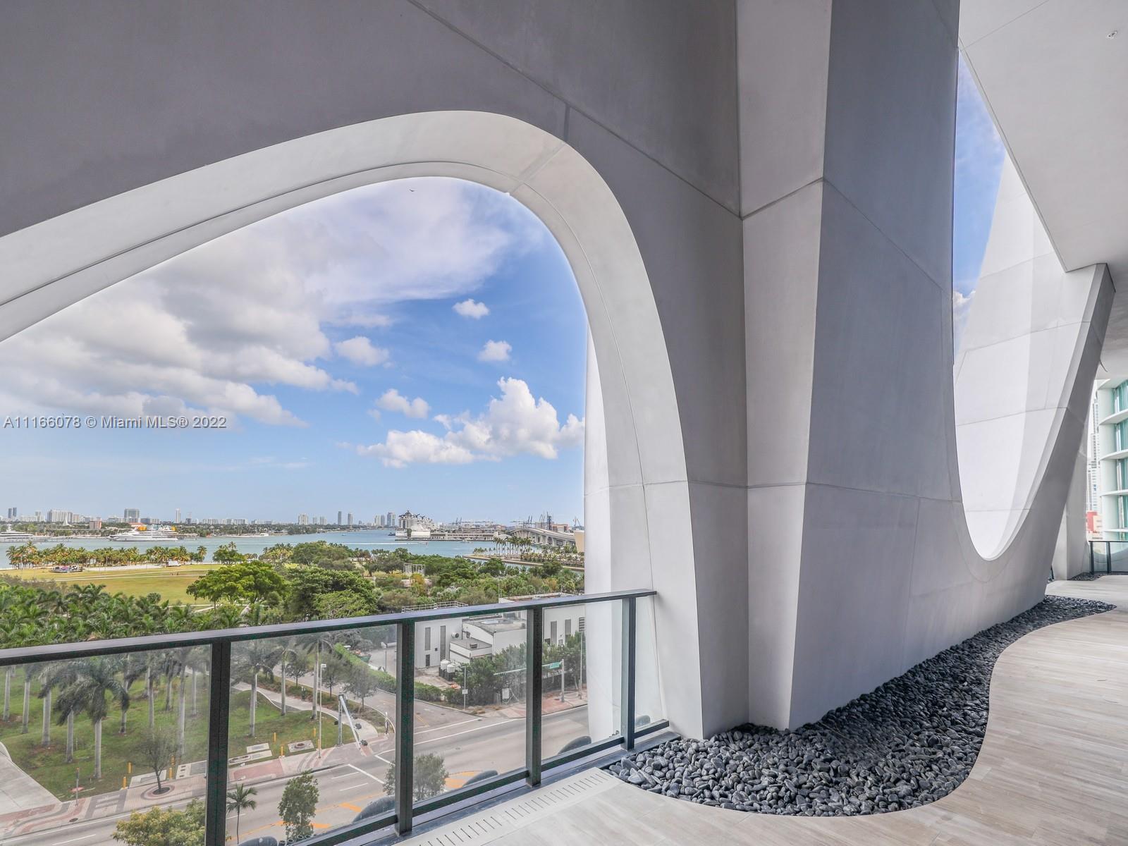 ONE THOUSAND MUSEUM CONDO - Residential