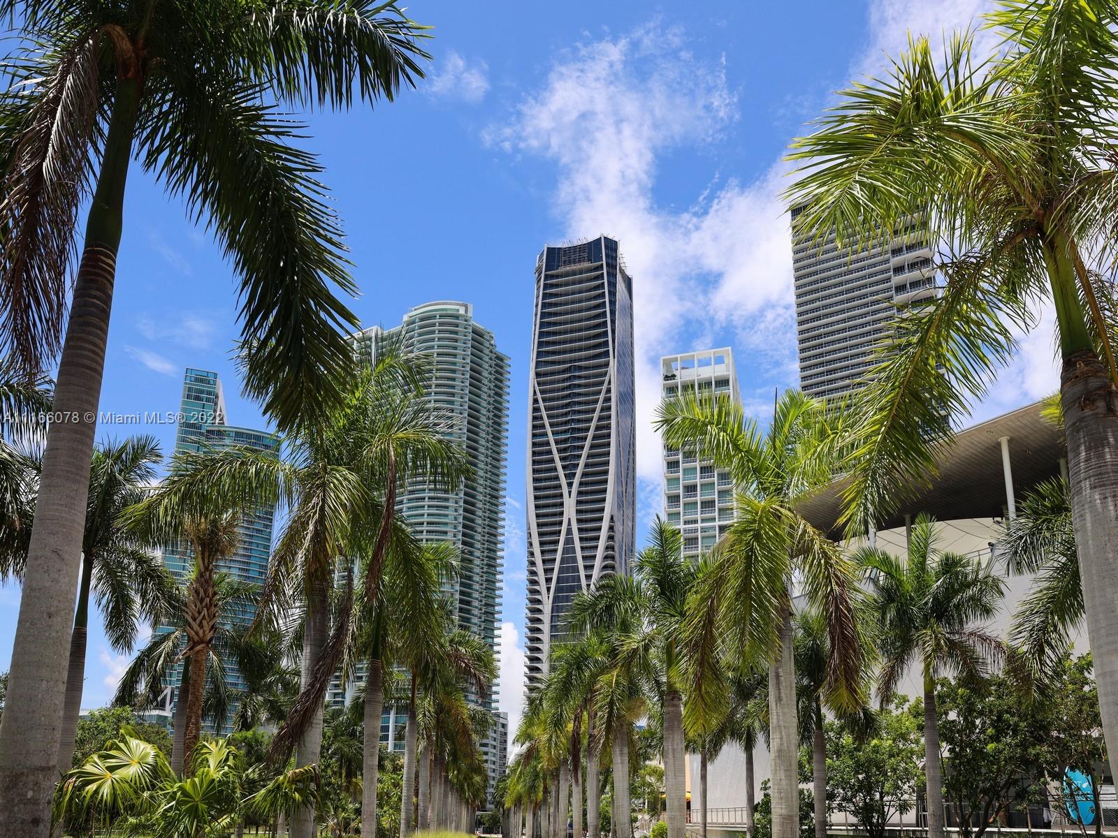 ONE THOUSAND MUSEUM CONDO - Residential