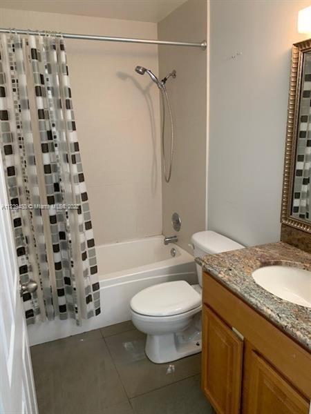WOODGATE 42 CONDO - Residential Lease