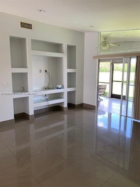 WOODGATE 42 CONDO - Residential Lease