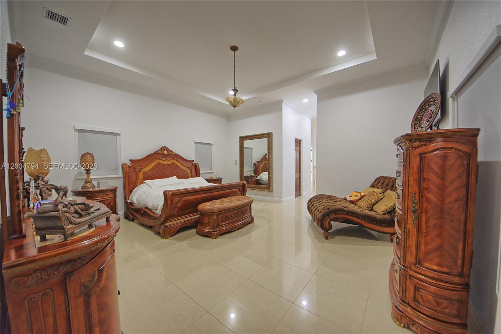 BLANC ESTATES - Residential