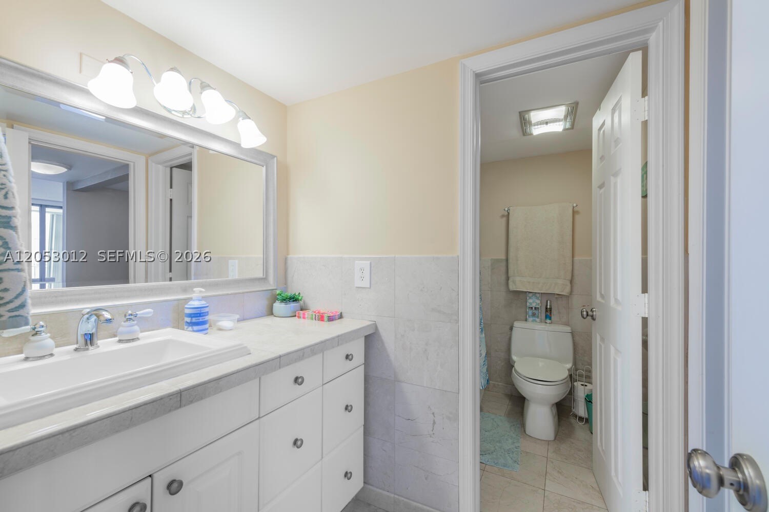 MAYFAIR HOUSE CONDO - Residential Lease
