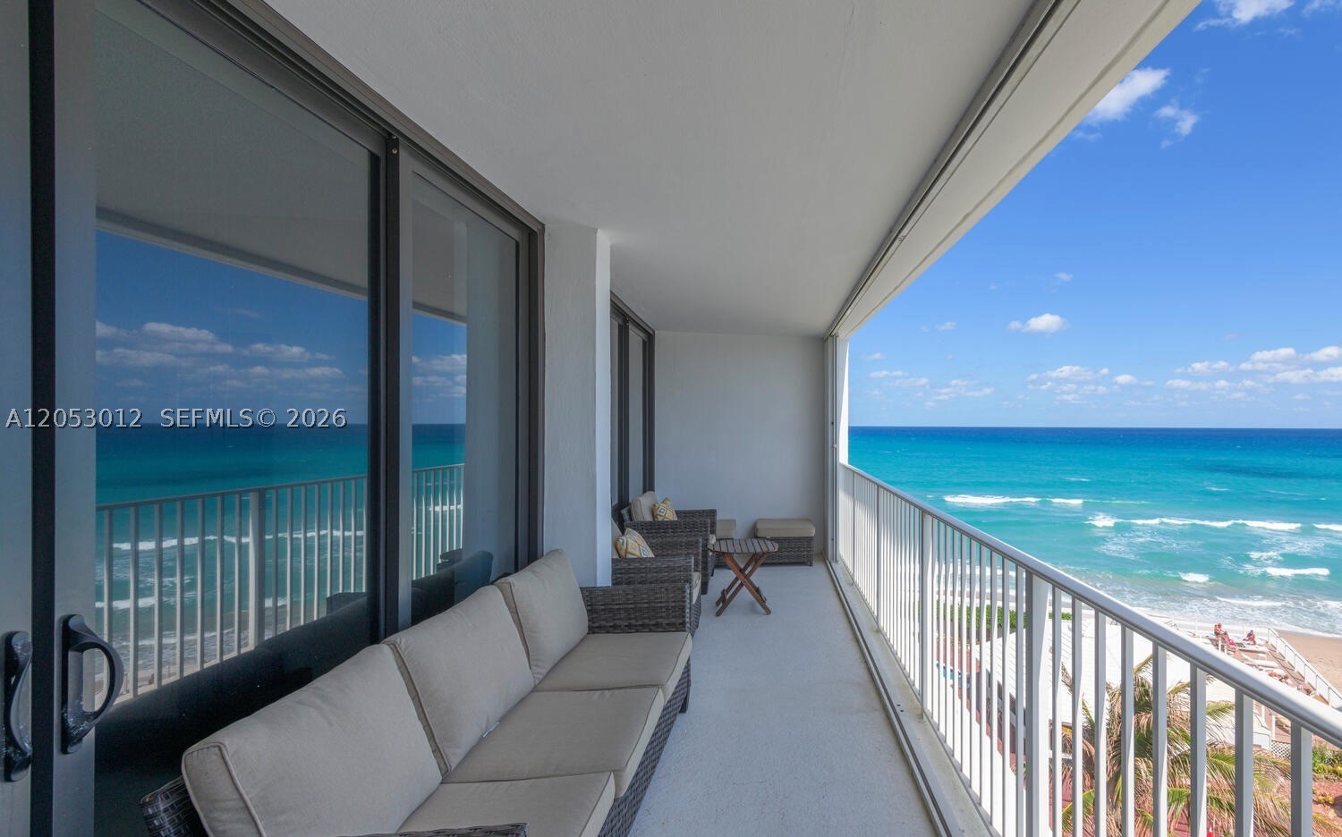 MAYFAIR HOUSE CONDO - Residential Lease
