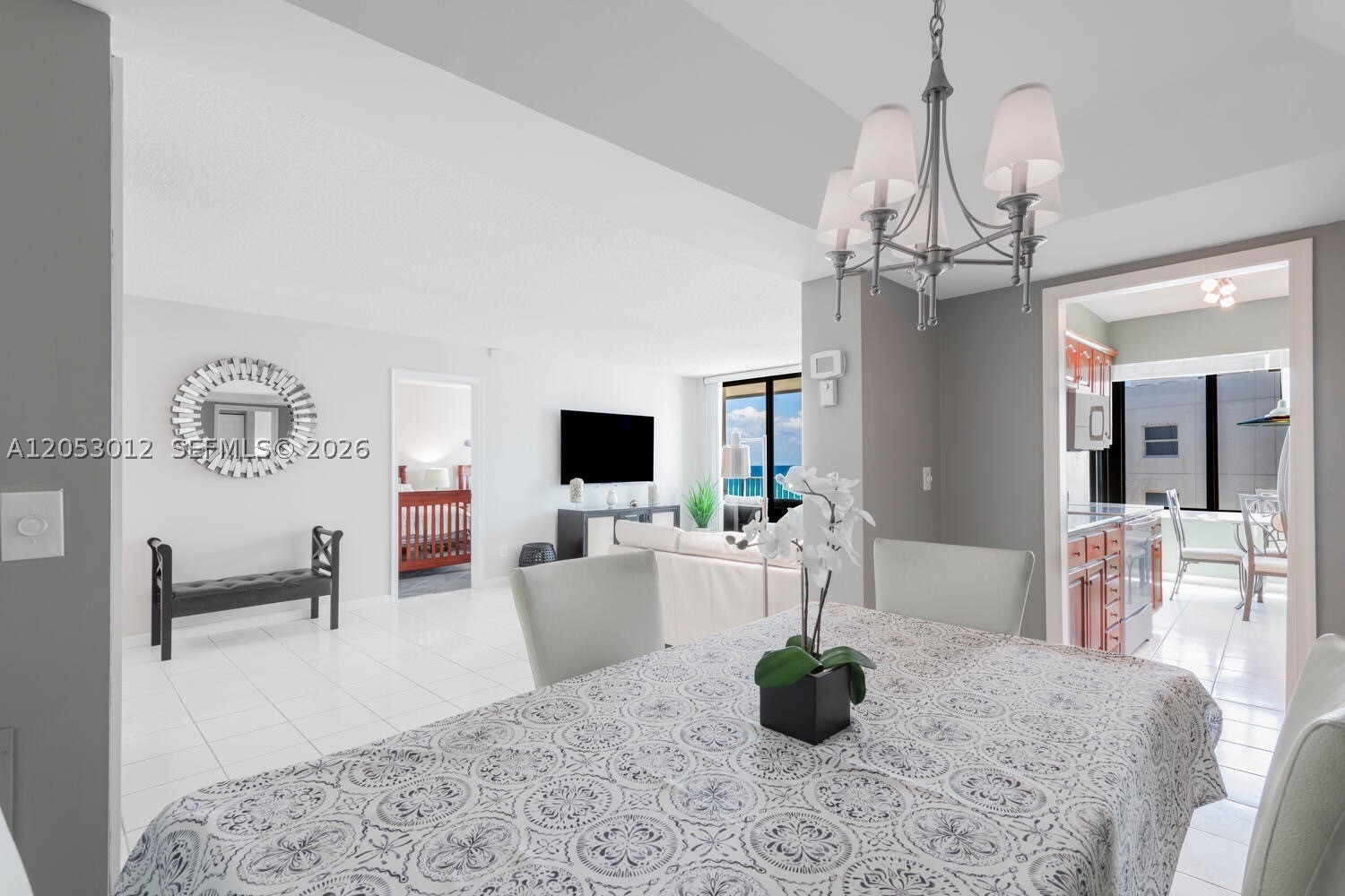 MAYFAIR HOUSE CONDO - Residential Lease