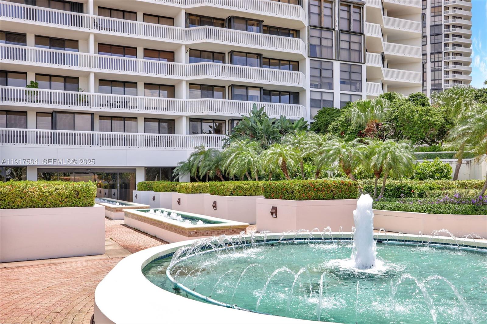 1000 ISL BLVD WILLIAMS IS - Residential