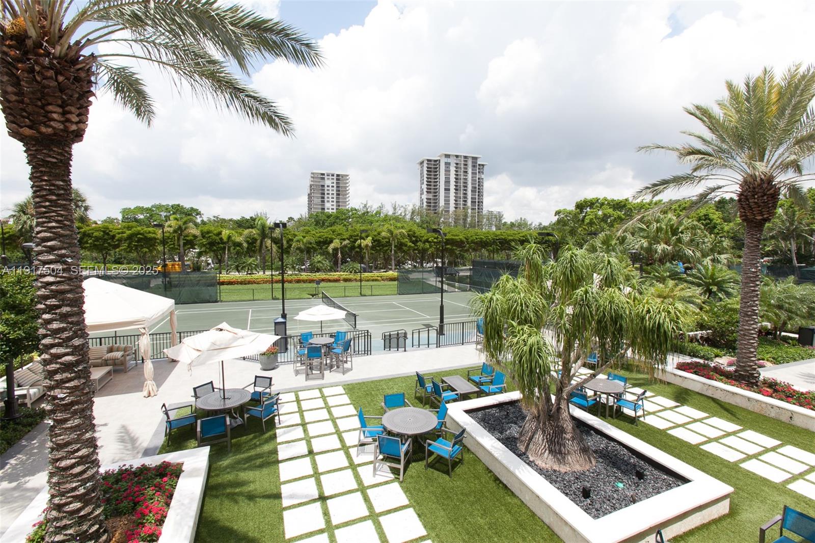 1000 ISL BLVD WILLIAMS IS - Residential